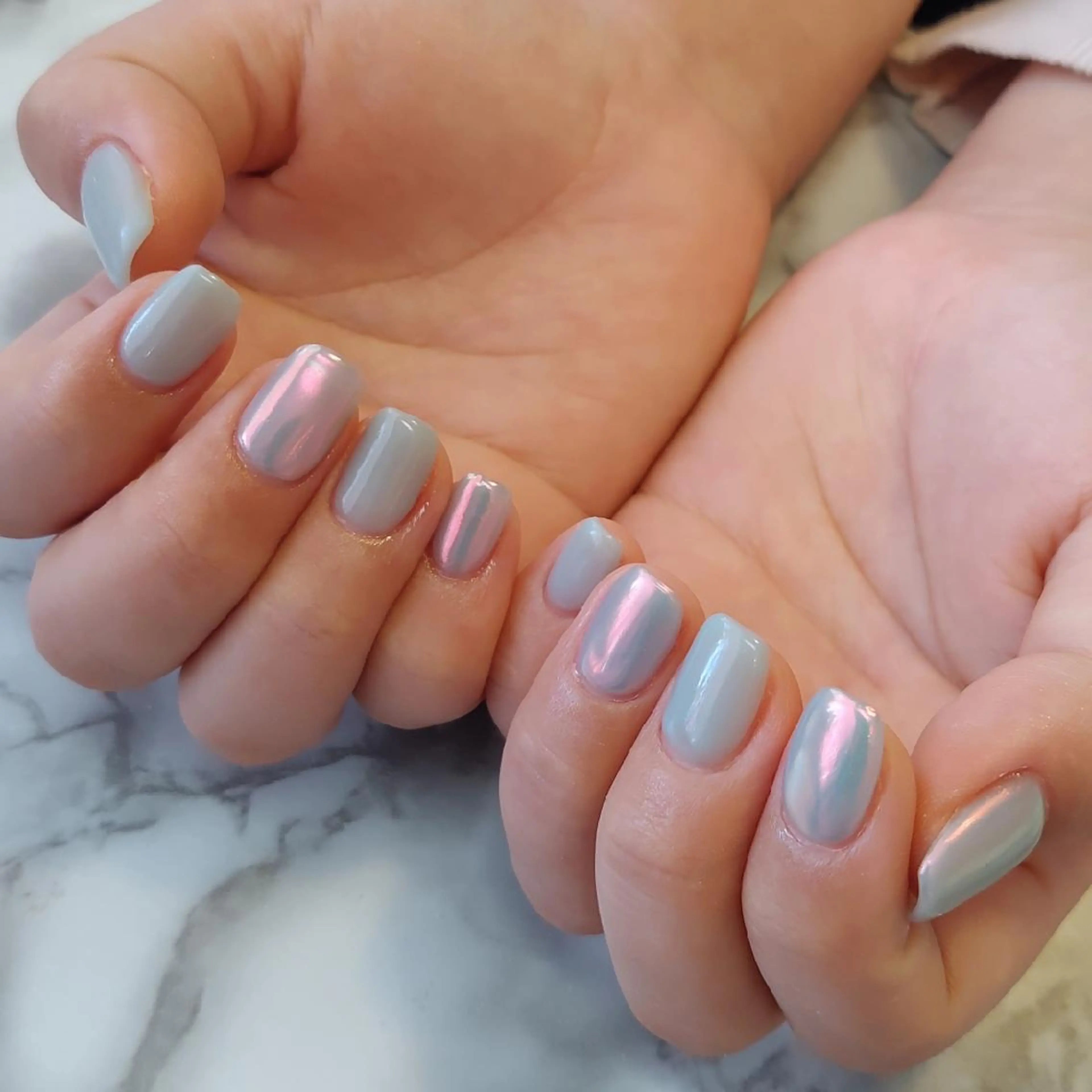 ネイル オーロラネイル ジェヌインネイル 河内のネイルデザイン