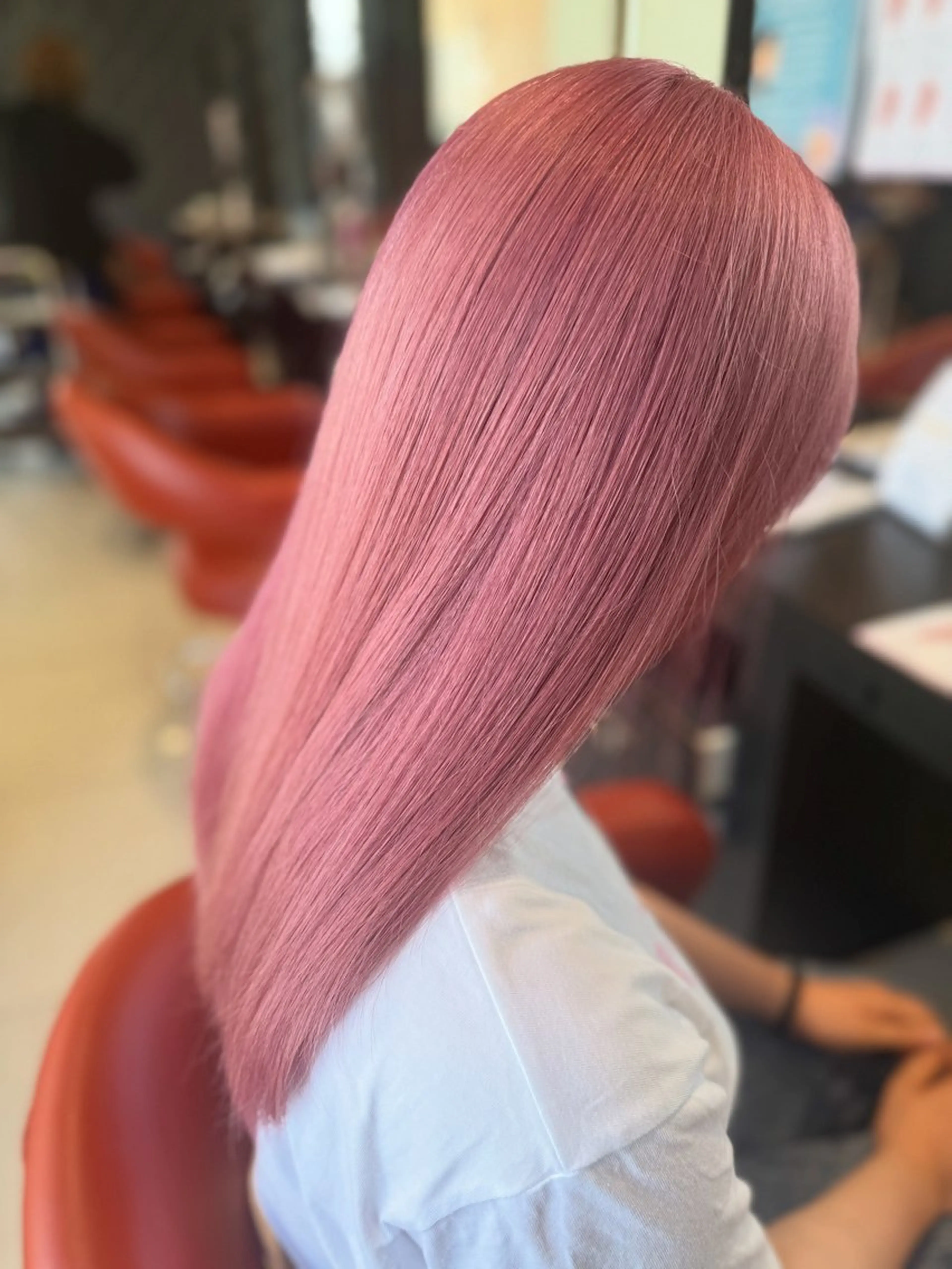 ロング ヘアカラー 永井 悠斗のヘアスタイル