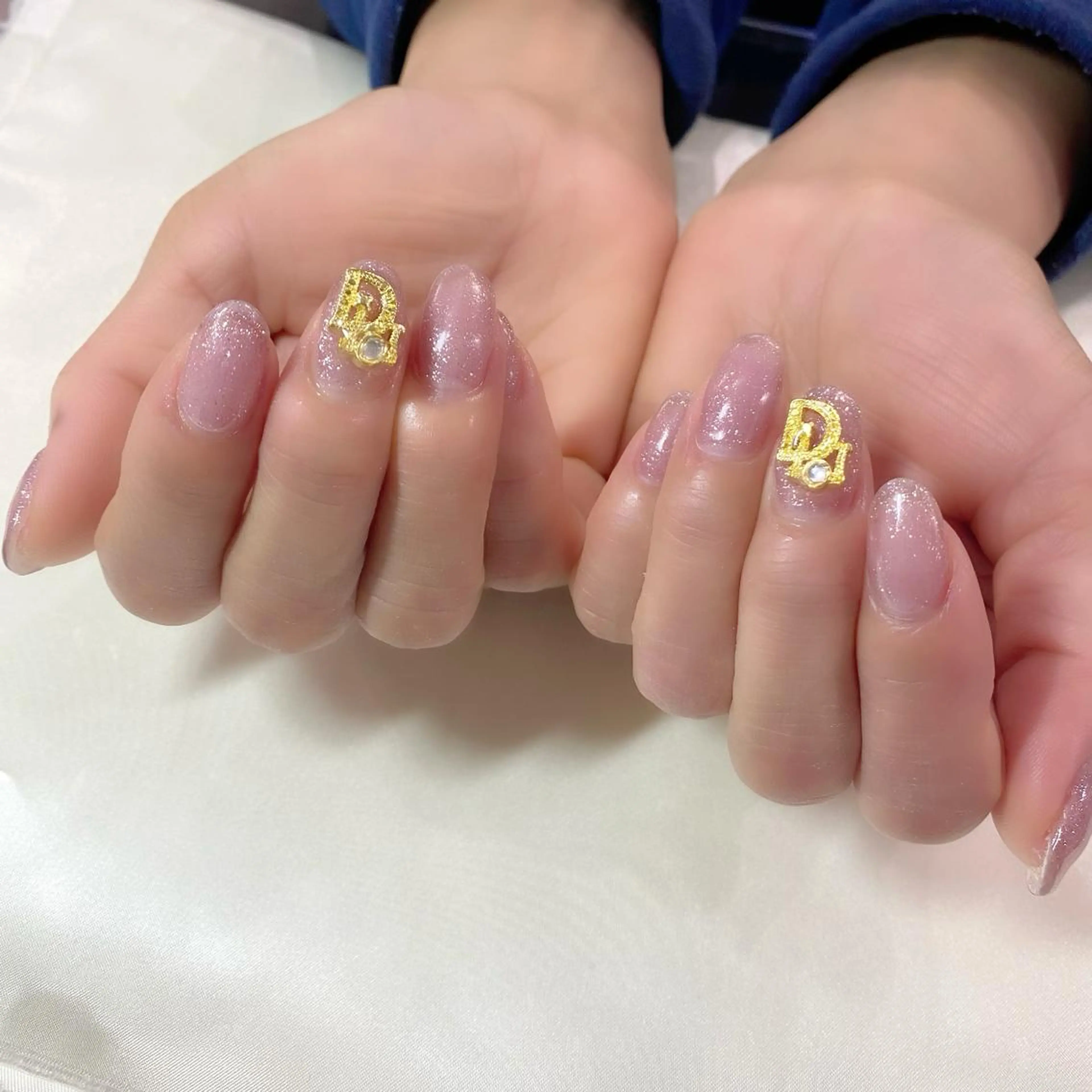 ネイル ジェルネイル キラキラネイル 冬ネイル ハンドネイル Salon Ｋのネイルデザイン