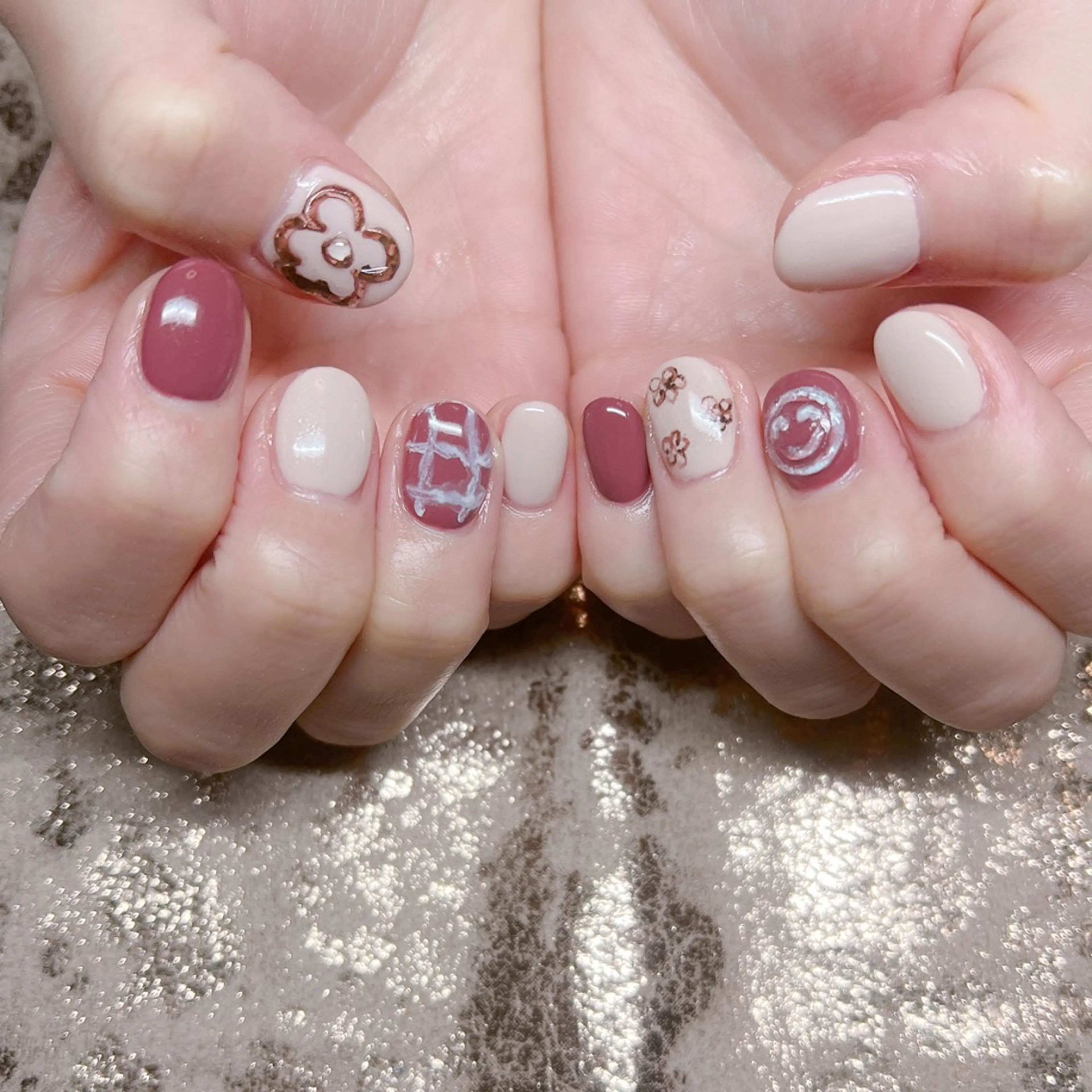 ネイル 個室ネイルサロンDolly Girl〜ドーリーガール〜所属・DollyGirl KYOKOのネイルデザイン