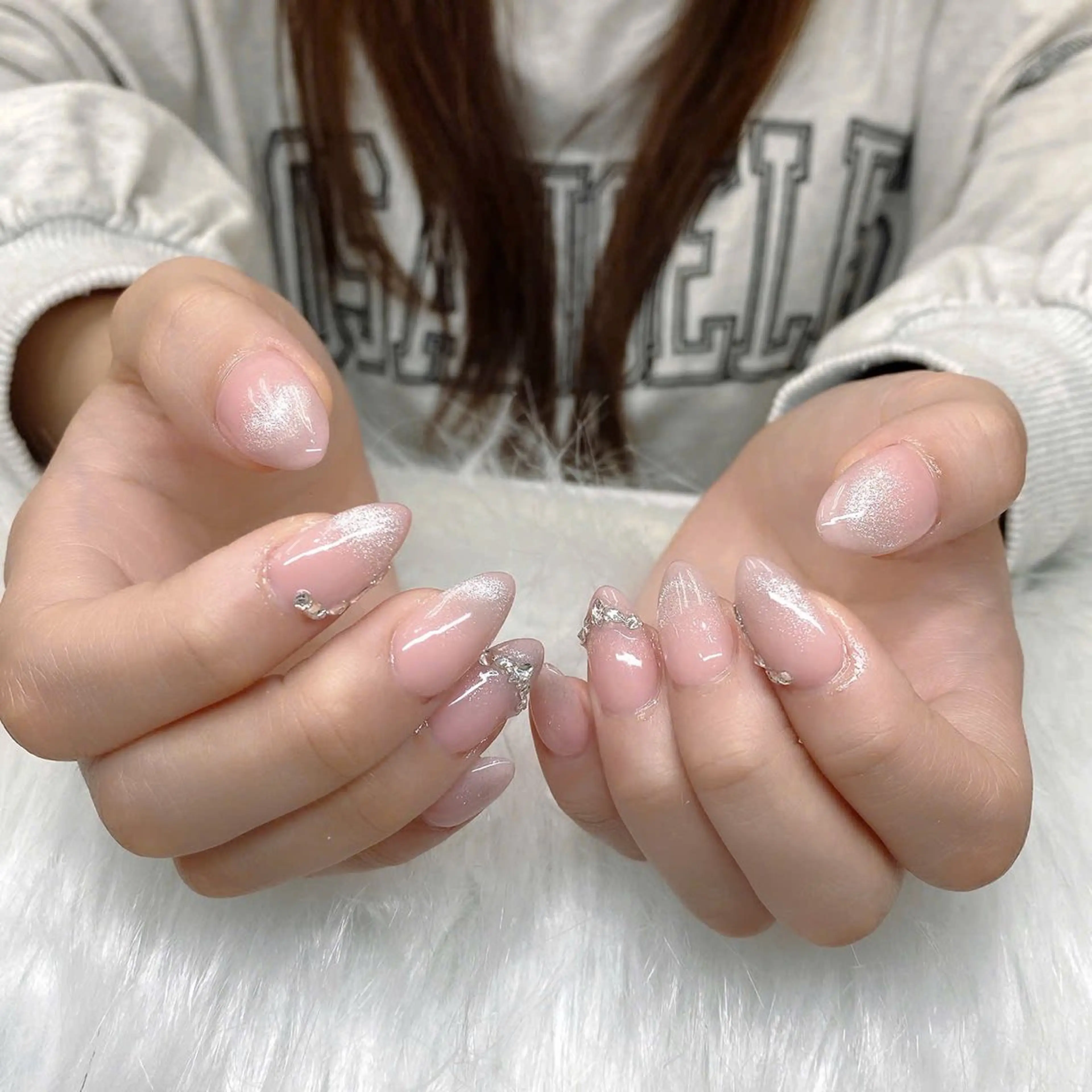 ネイル ハンドネイル LETHI LINHのネイルデザイン