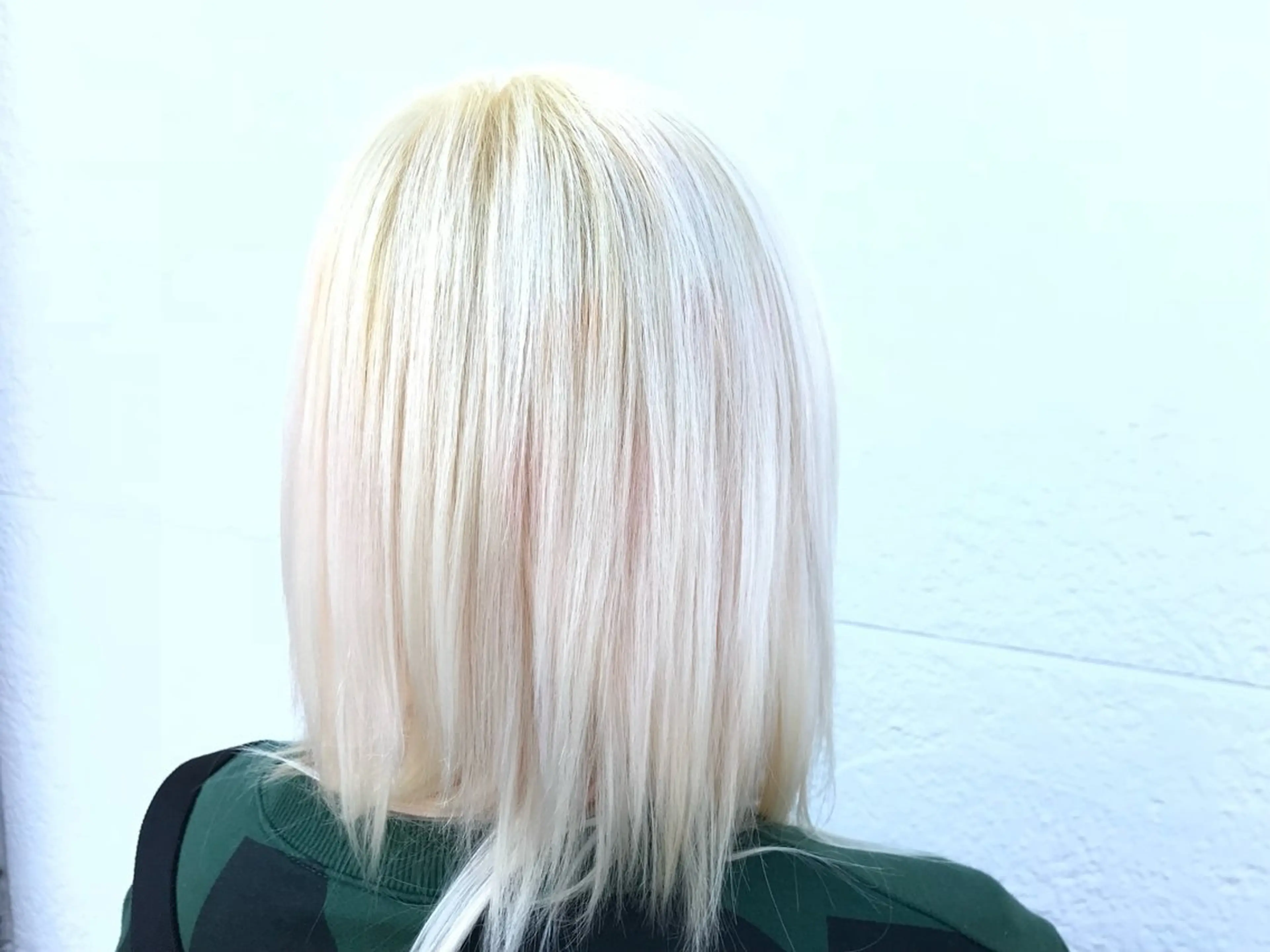 ミディアム 新宅 綾乃のヘアスタイル