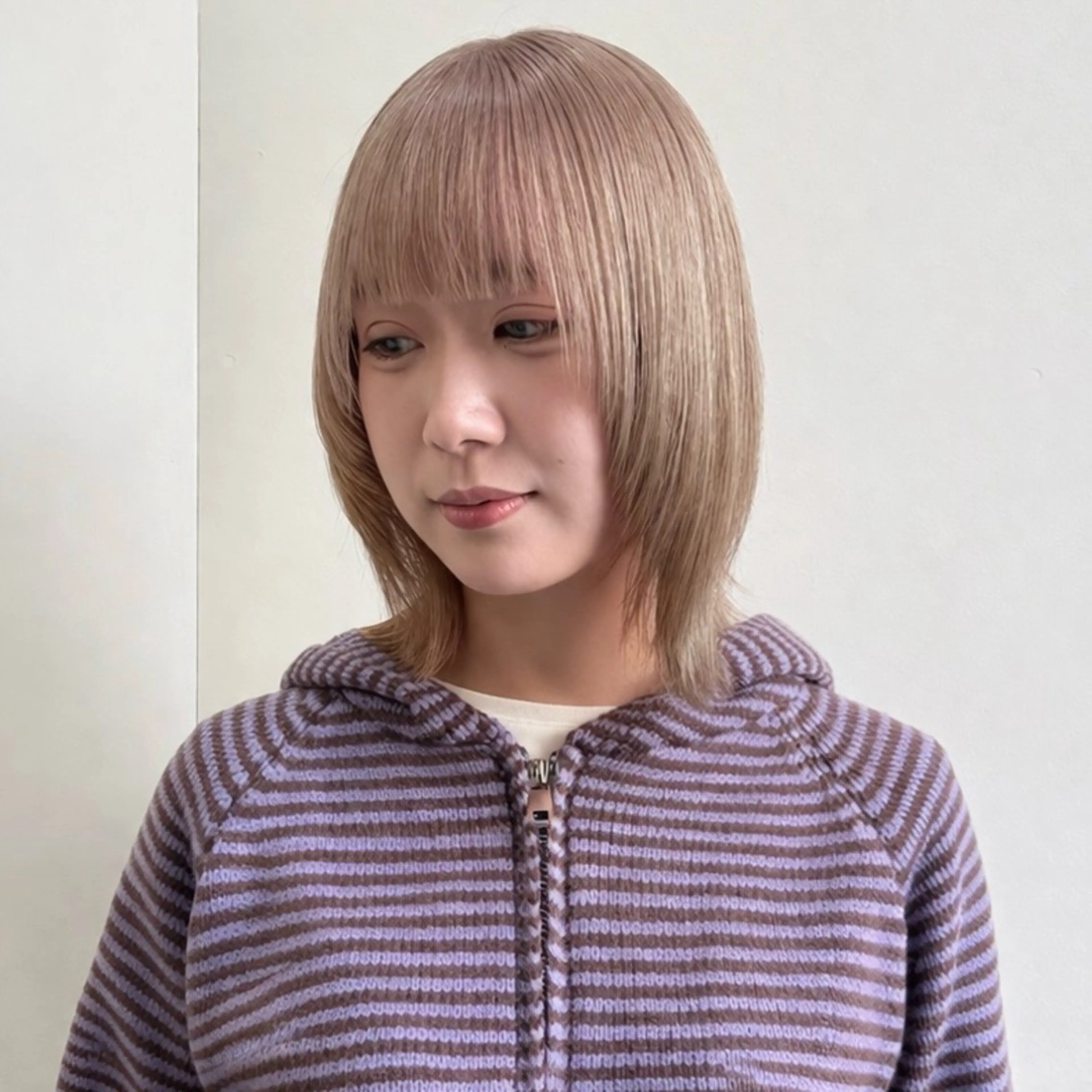 ショート カラー カット ヘアカラー トリートメント 🍎似合わせハイトー ン🍎ののかのヘアスタイル