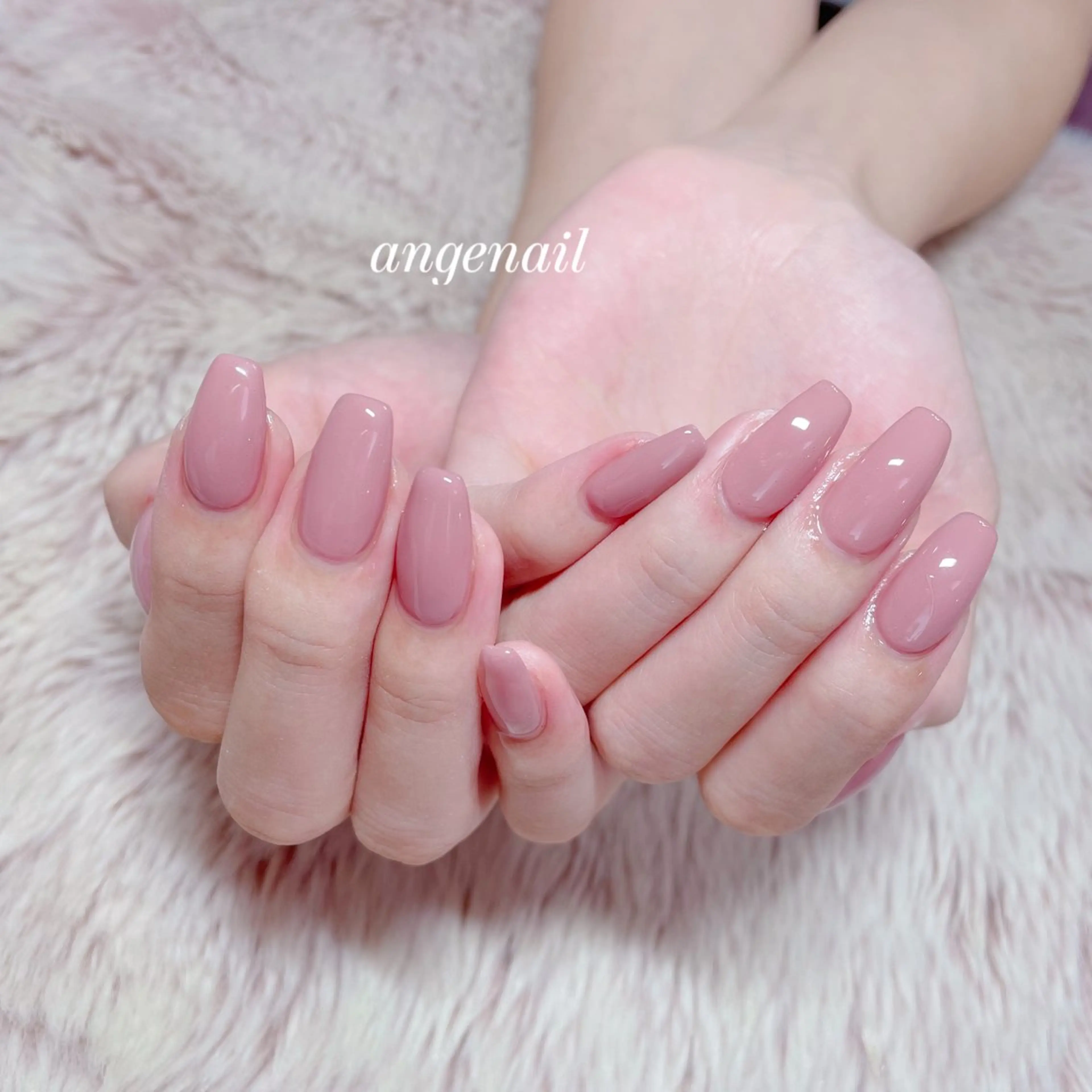 ネイル ハンドネイル オーナーネイリスト MAKIのネイルデザイン