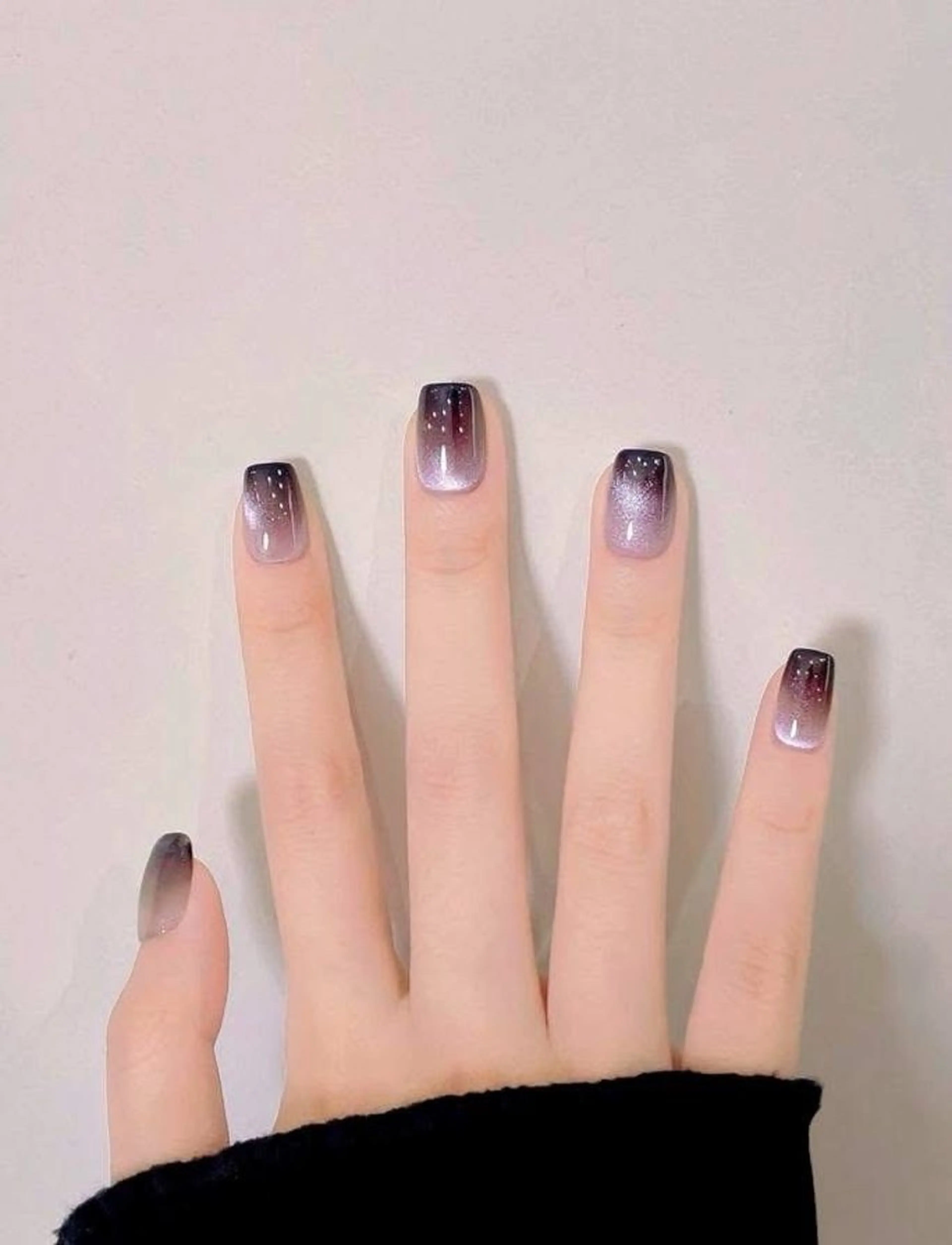 ネイル 韓国ネイル マグネットネイル ワンホンネイル ハンドネイル NOÉRA NAIL & BEAUTY所属・ゆい ノエラネイルのネイルデザイン