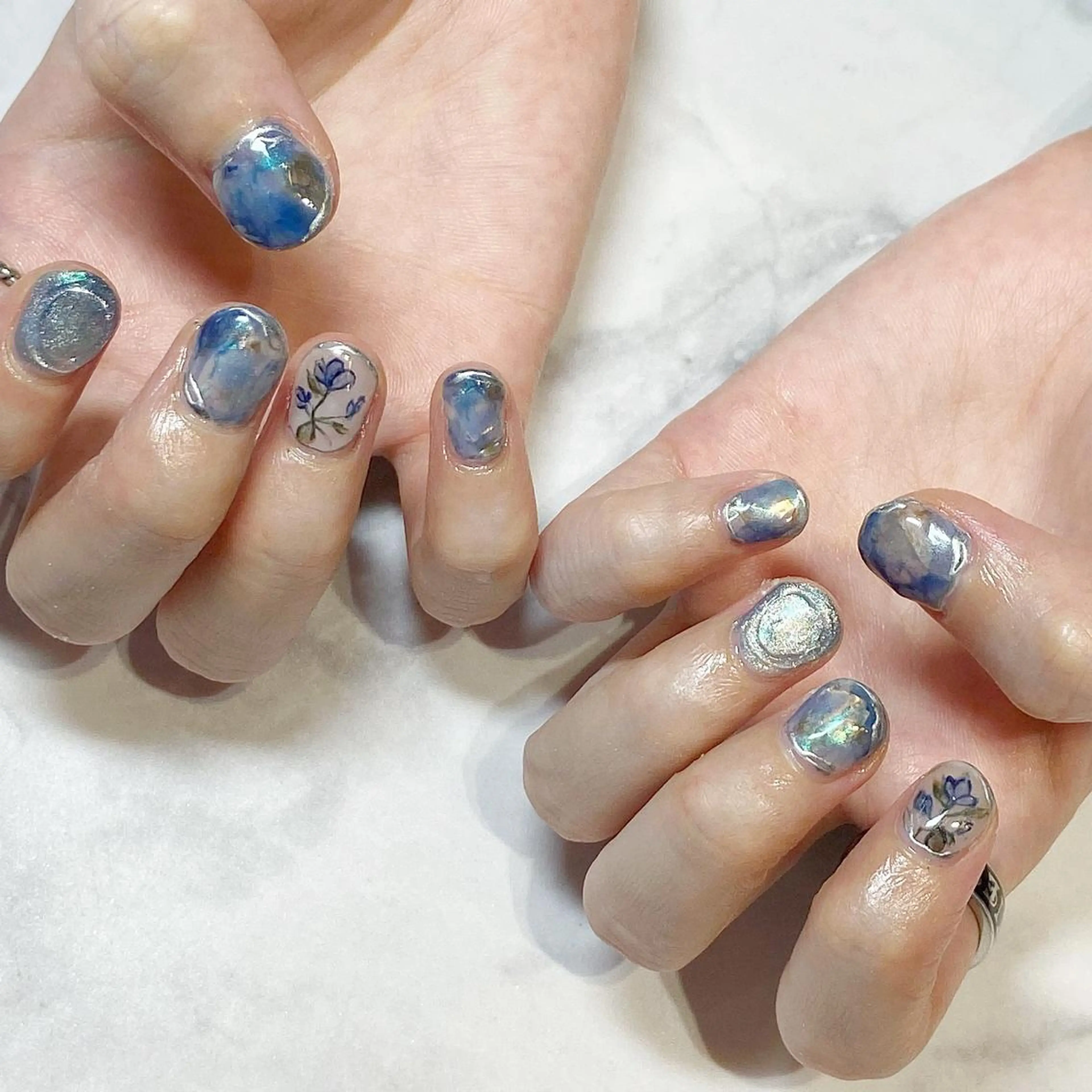 ネイル ハンドネイル YUN 💅のネイルデザイン