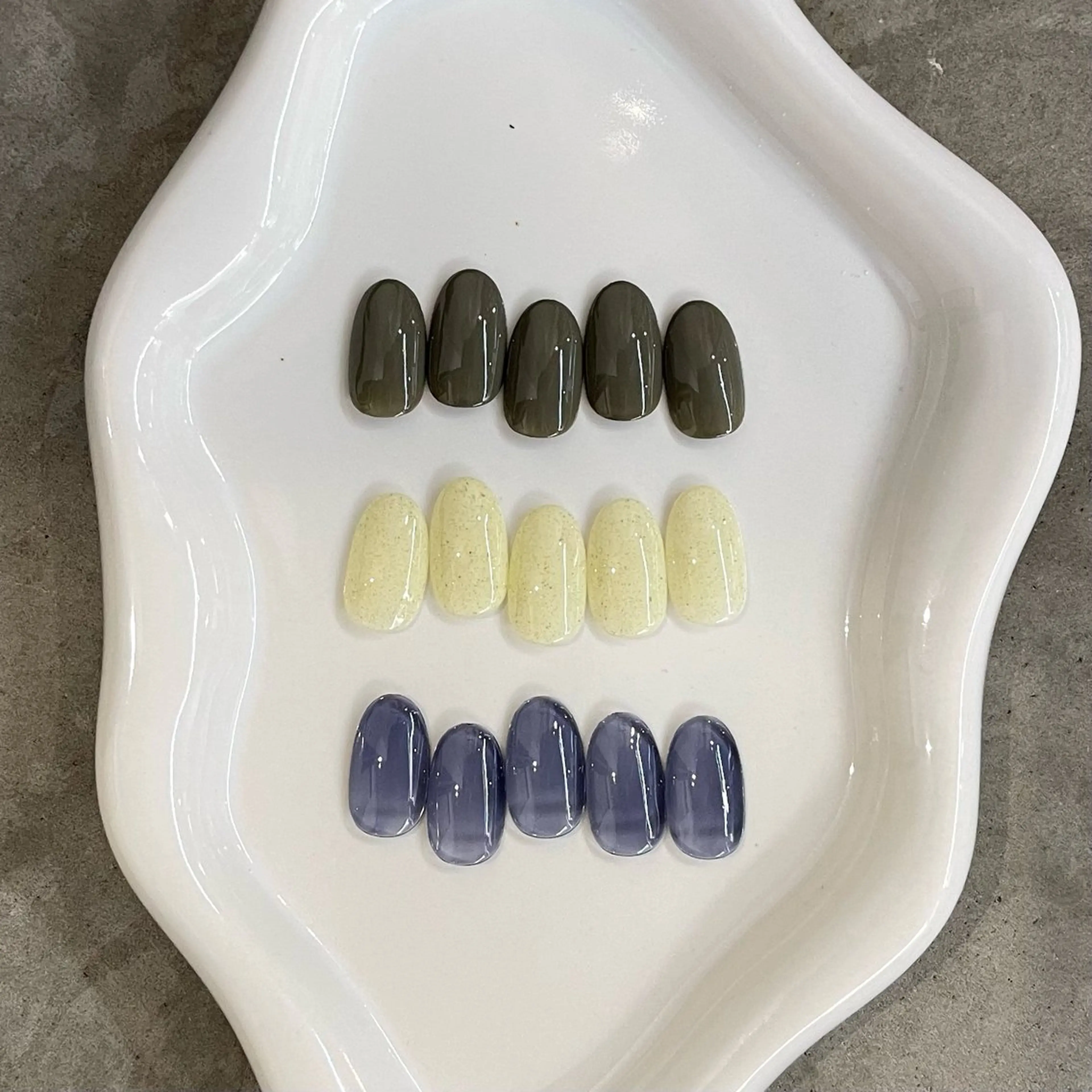 【オフなし】ワンカラー/ラメの写真