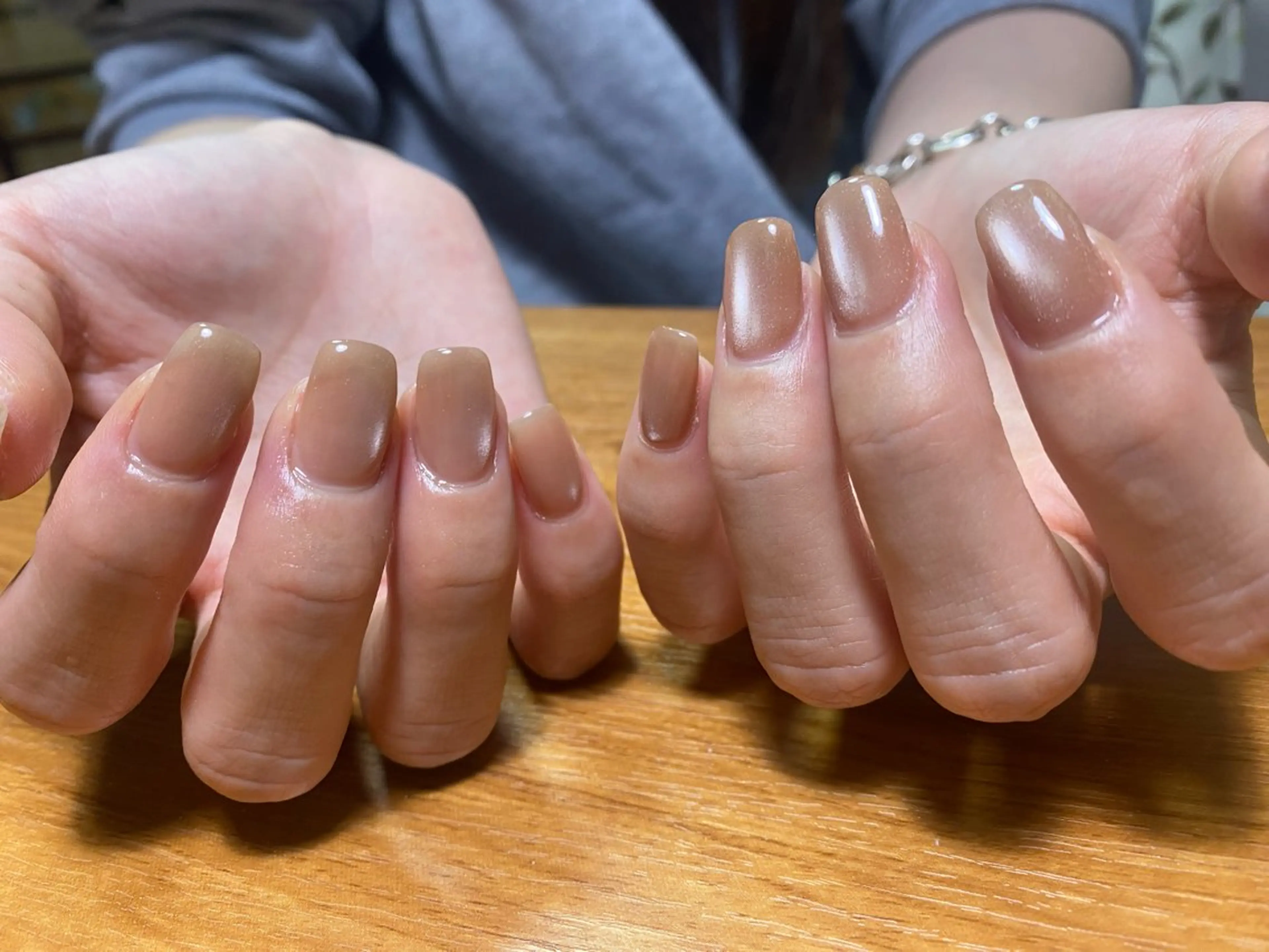 ミディアム ネイルサロンまきの所属・牧野 真都華のネイルデザイン