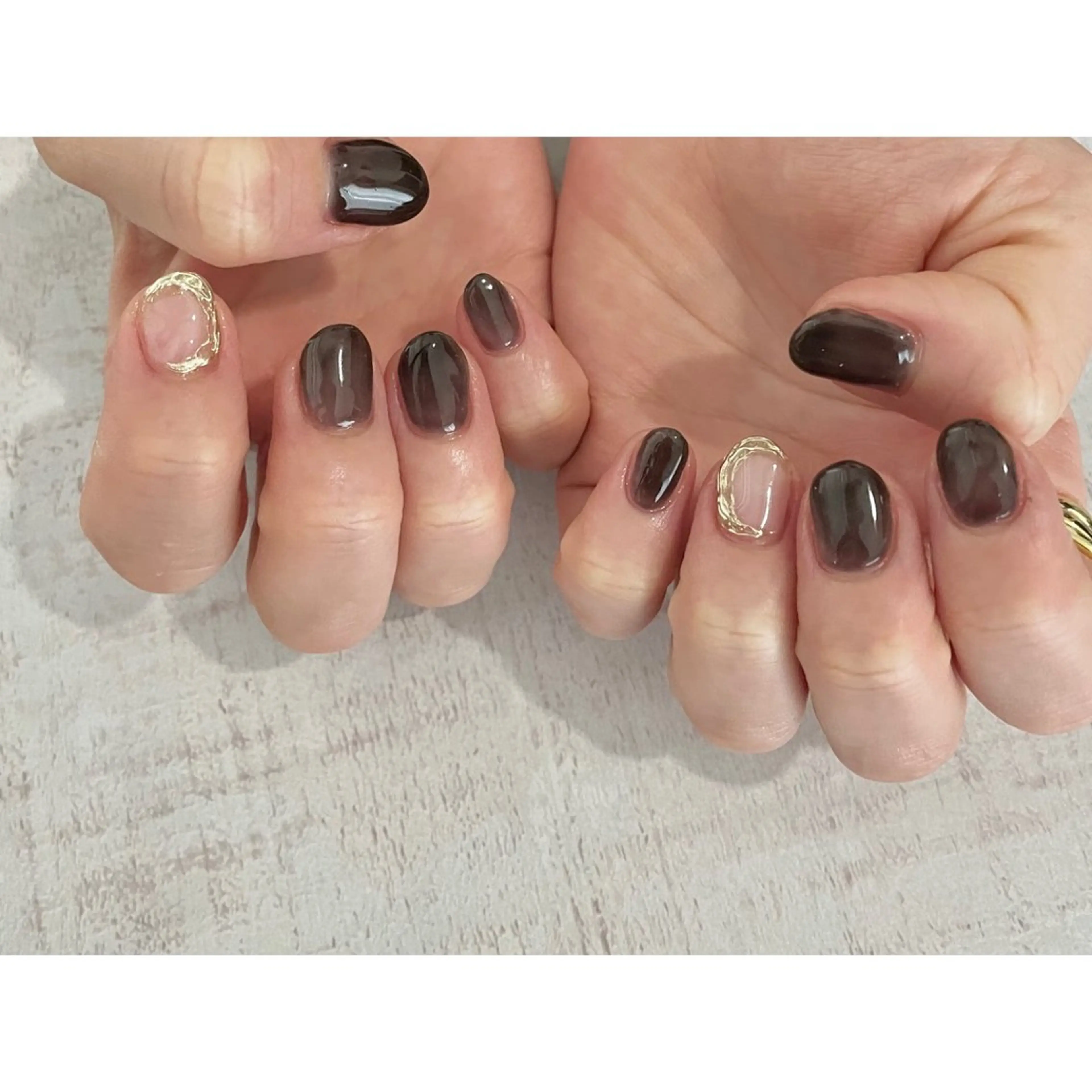 ネイル ニュアンスネイル 𖡼 yumenoのネイルデザイン