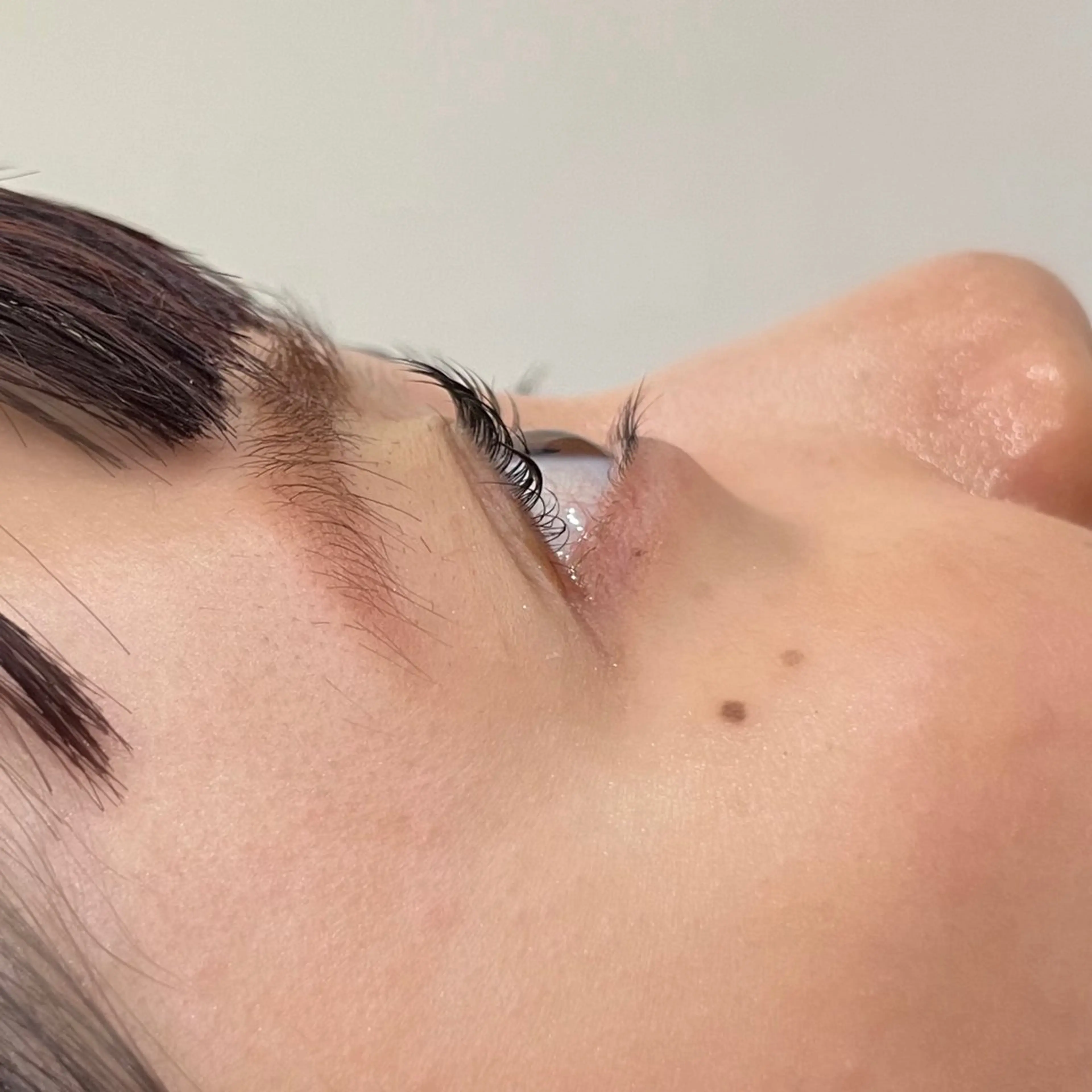 マツエク・マツパ JERICHO HAIR所属・河野 由佳の眉毛・アイブロウイメージ