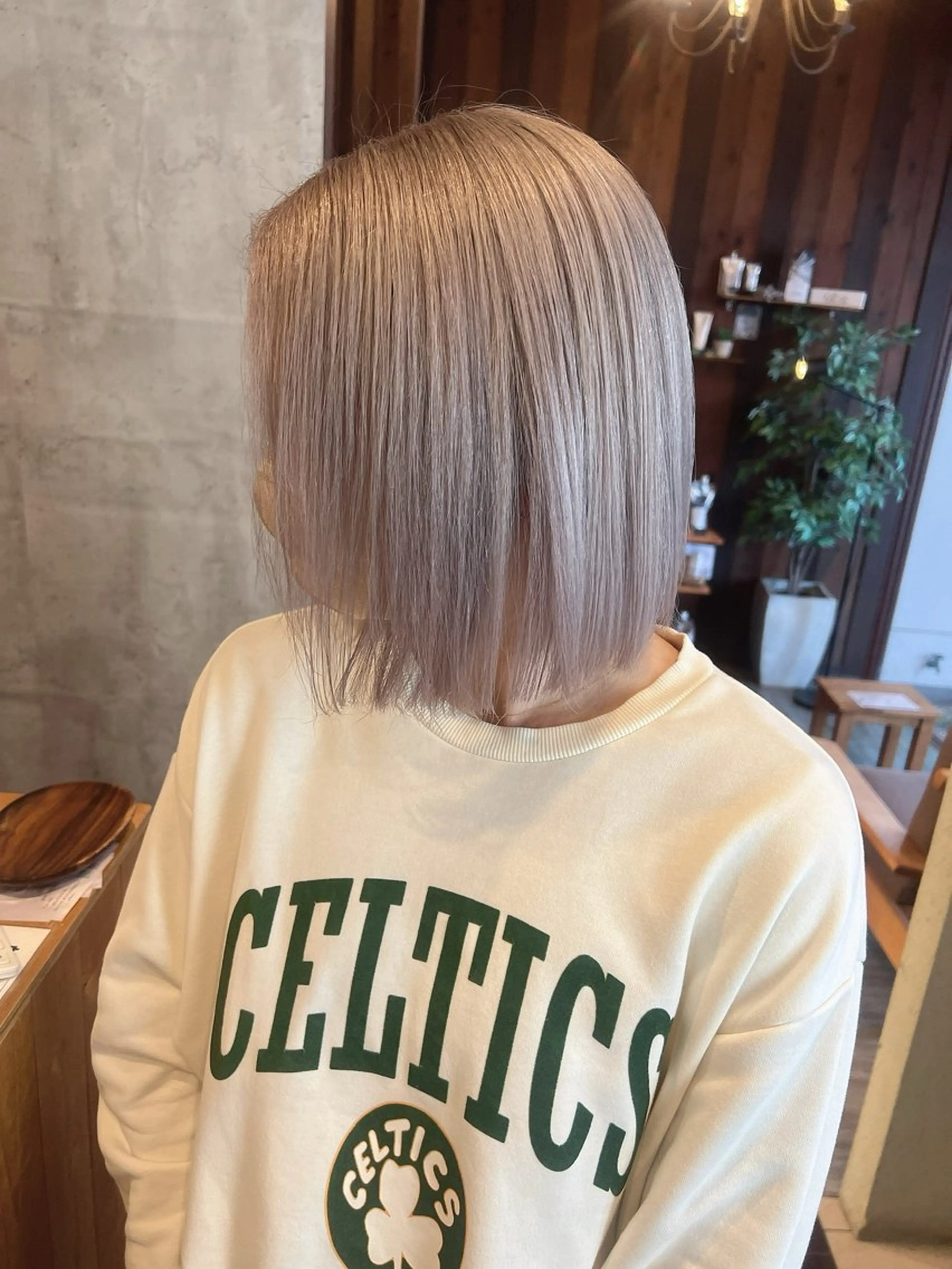 ミディアム ヘアカラー 具志 正太のヘアスタイル