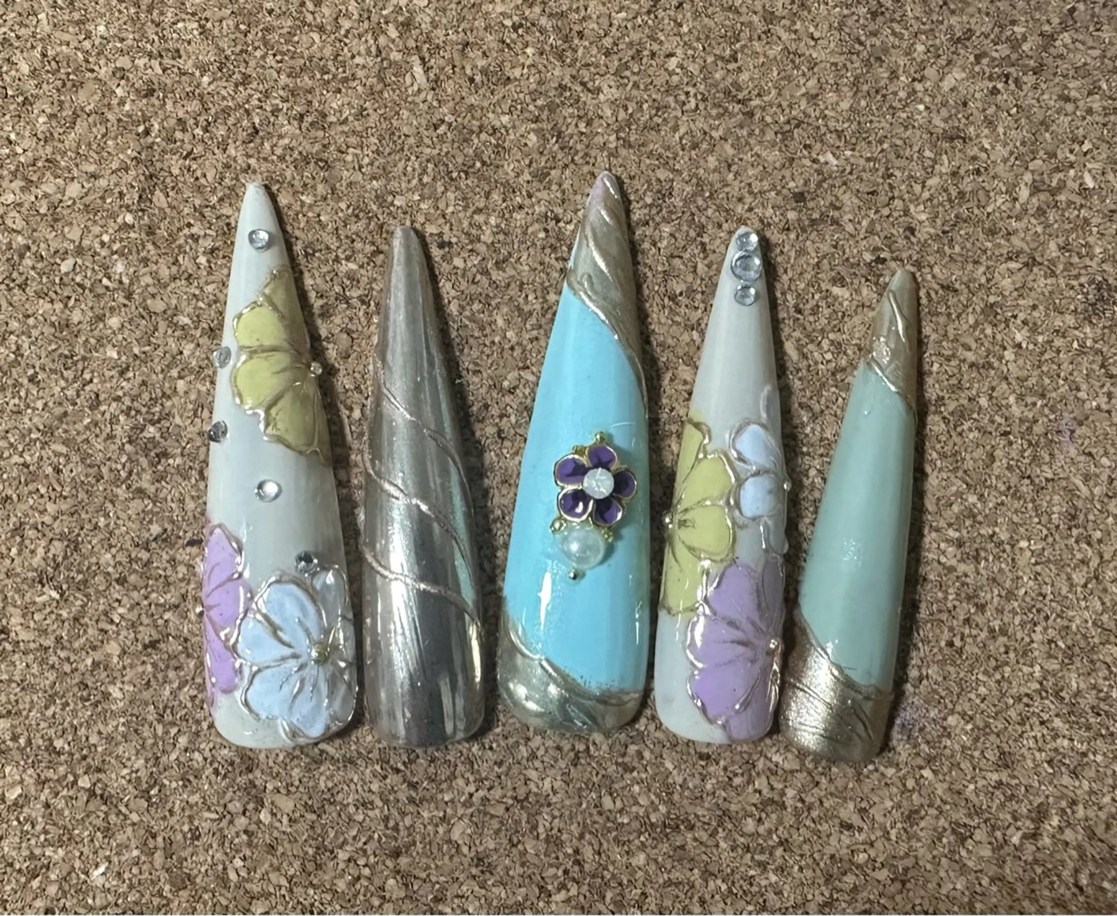 ネイル 成人式 長さ出し ジェルネイル パラジェル スカルプネイル grace グレースのネイルデザイン