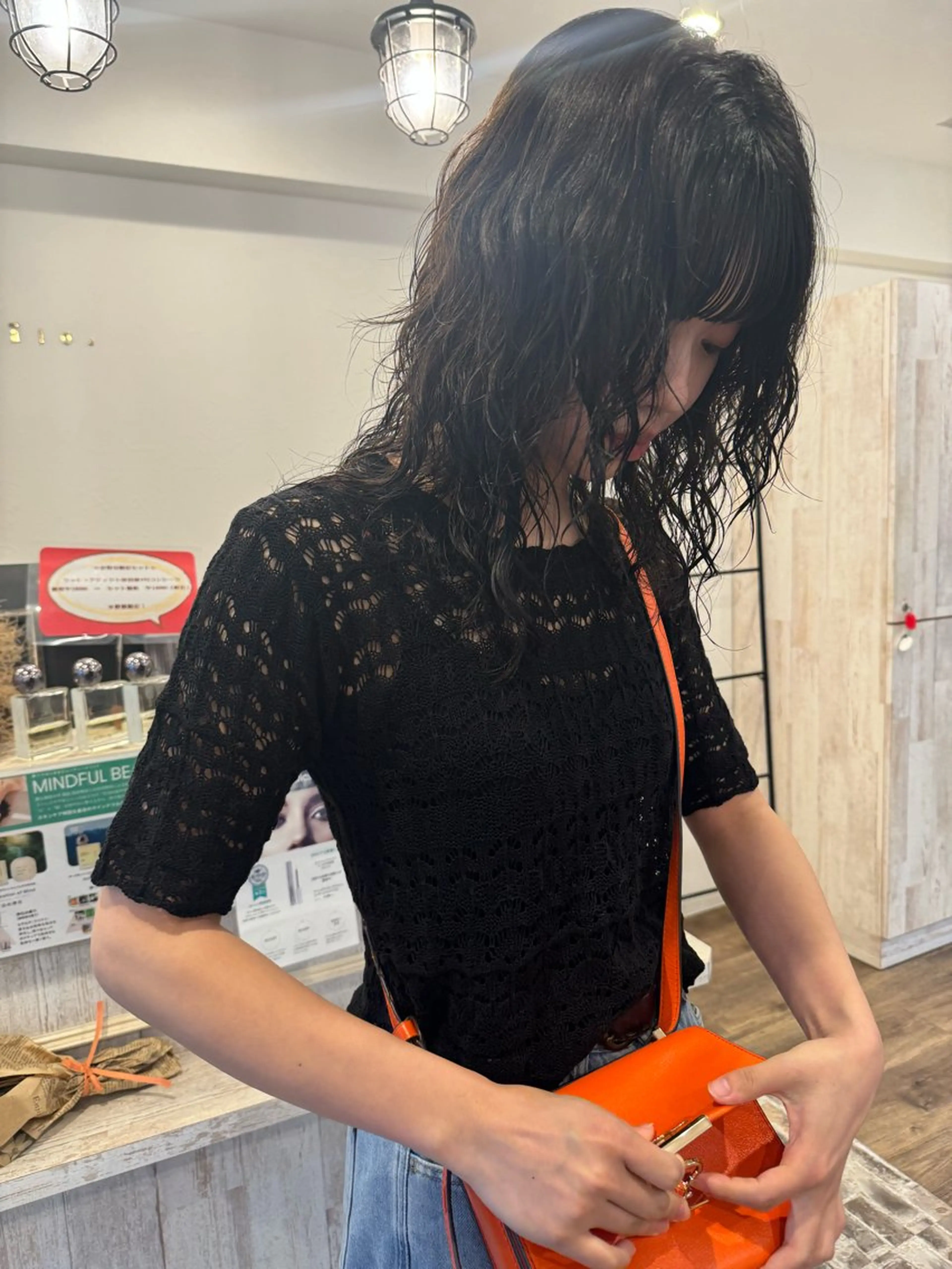 ミディアム カラー パーマ ミディアムパーマ ウルフカット カット ヘアカラー パーマ m ā l o.🌷 サカモトマイコのヘアスタイル