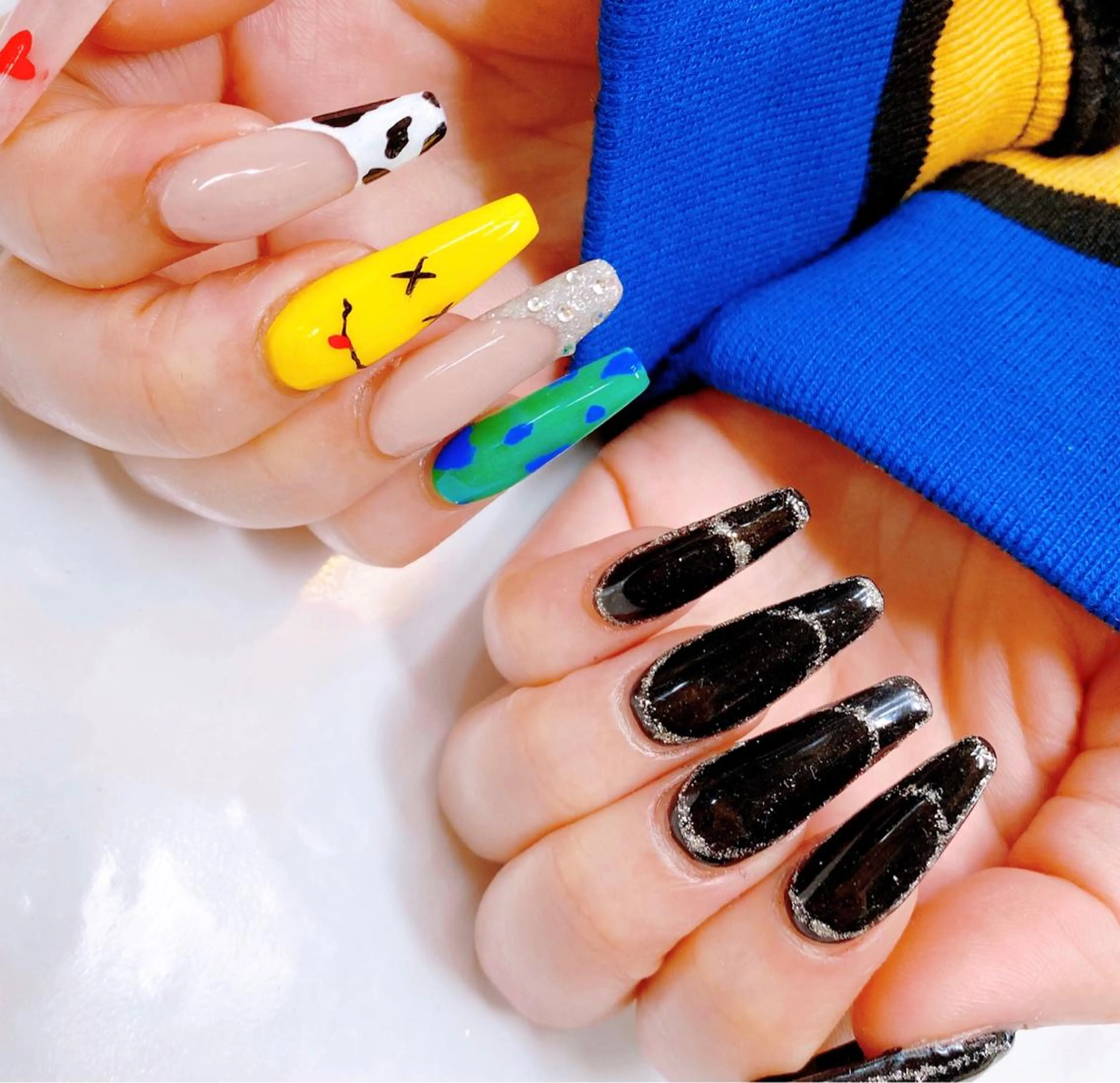 ネイル ハンドネイル ニコ ニコのネイルデザイン