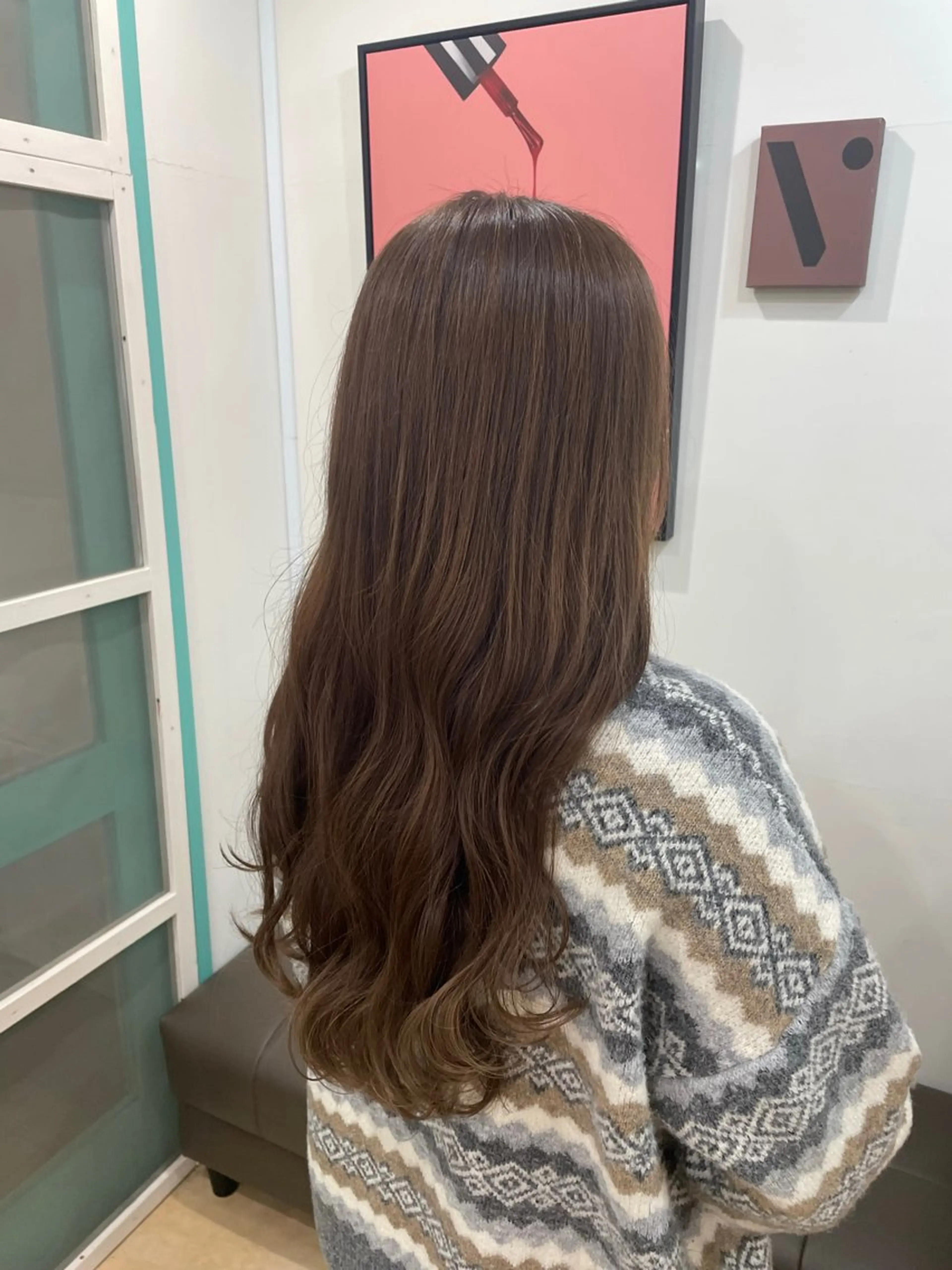 ロング カラー REM所属・渋谷 とまとのヘアスタイル