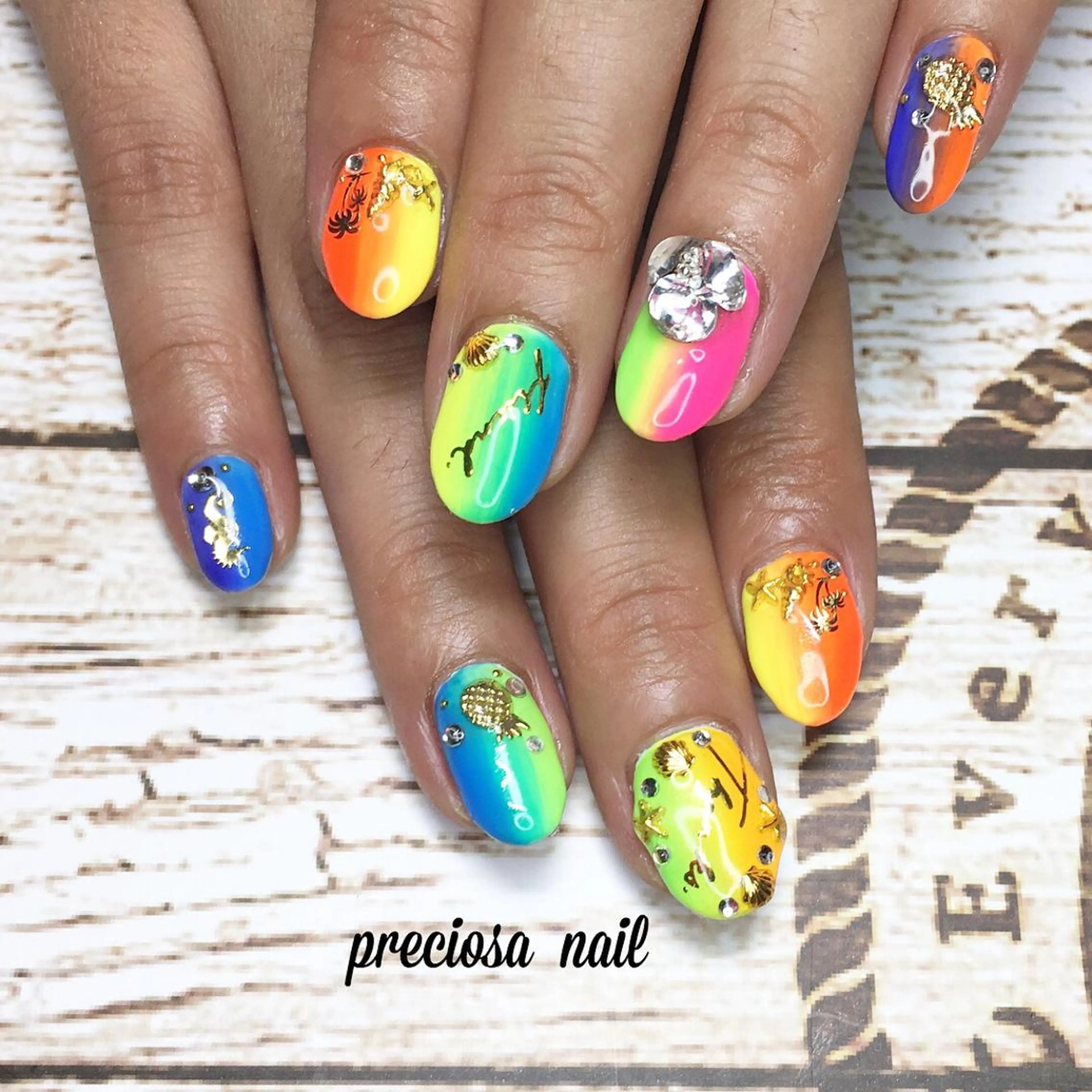 ネイル preciosa.nail所属・久場 晴美のネイルデザイン