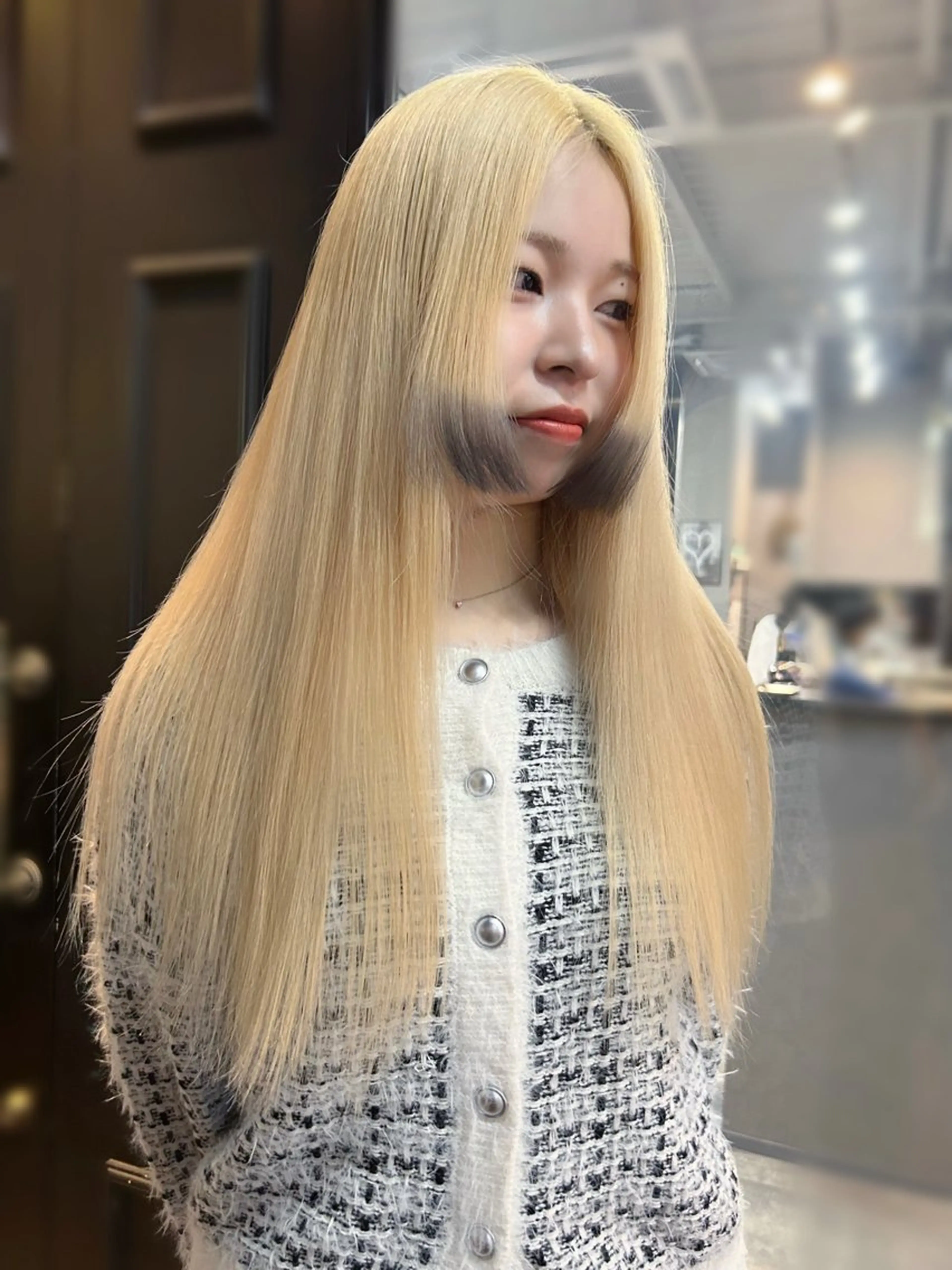 ロング カラー 抜きっぱなしブロンド ヘアカラー トリートメント miharu‪‪/ ハイトーン/複雑履歴のヘアスタイル