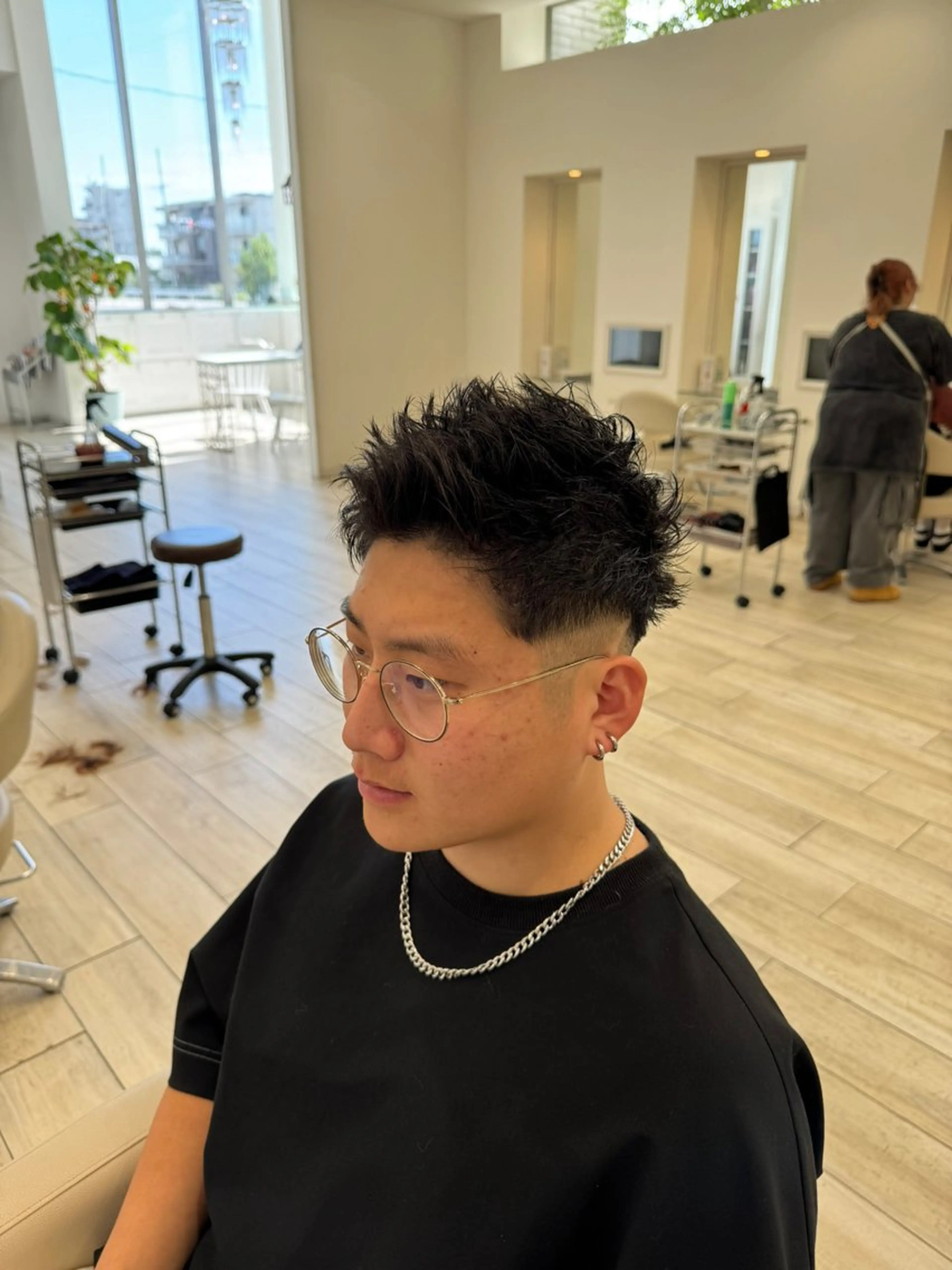 ショート メンズ アップバング ショートヘア 岐阜メンズパーマ 伊藤瑠星のヘアスタイル