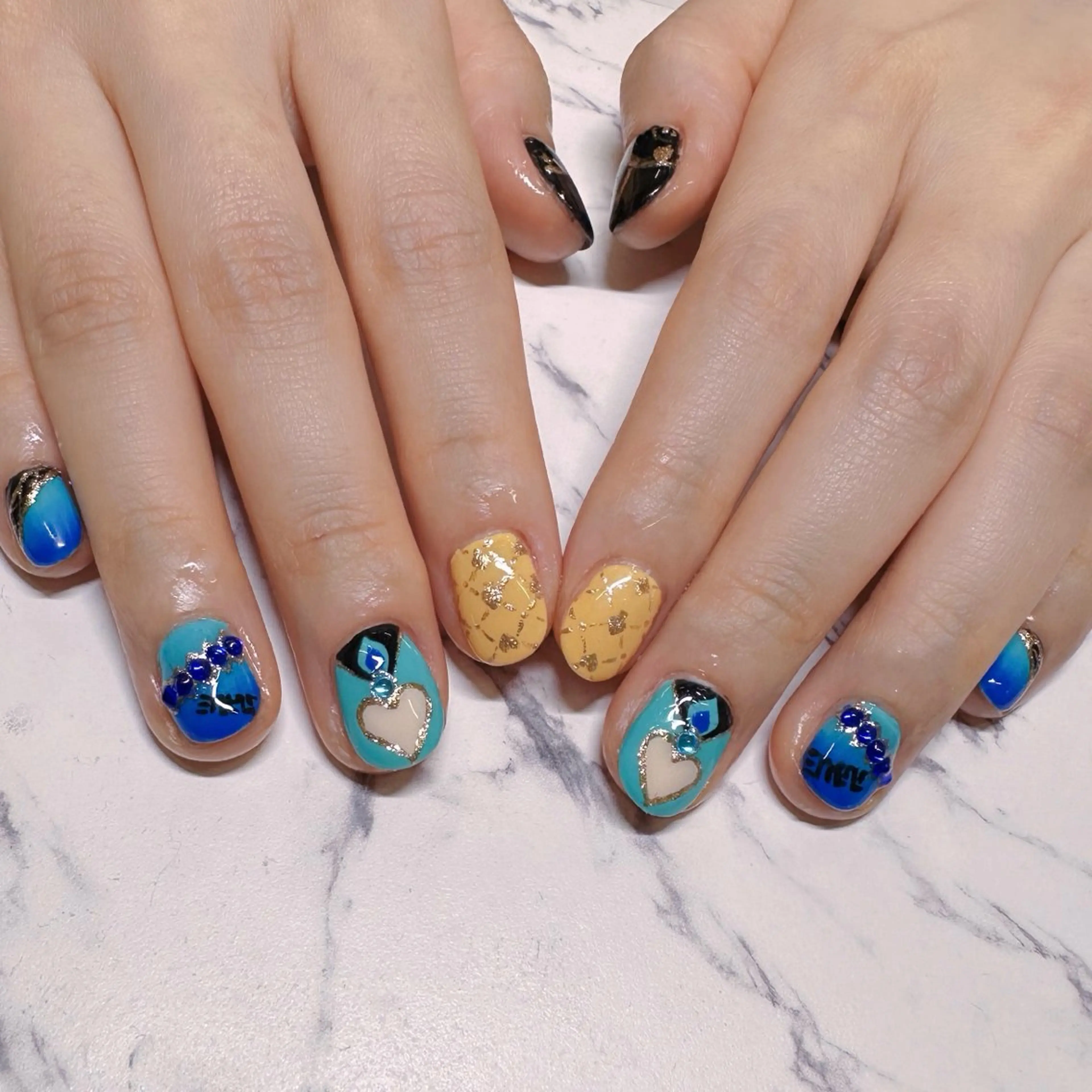 ネイル ハンドネイル I_p4ce所属・I_p4ce 🍊あい🍊のネイルデザイン