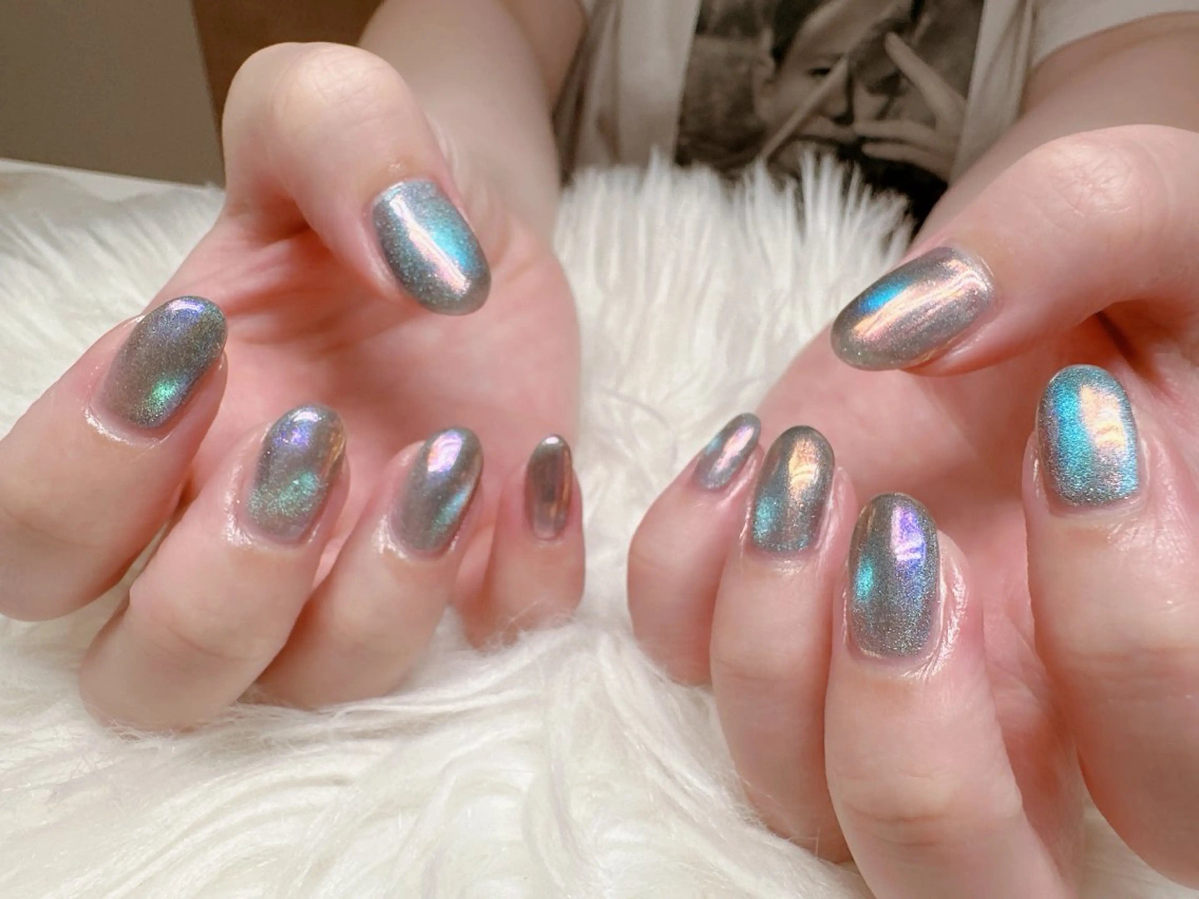 ネイル オーロラネイル 高島 夏海のネイルデザイン