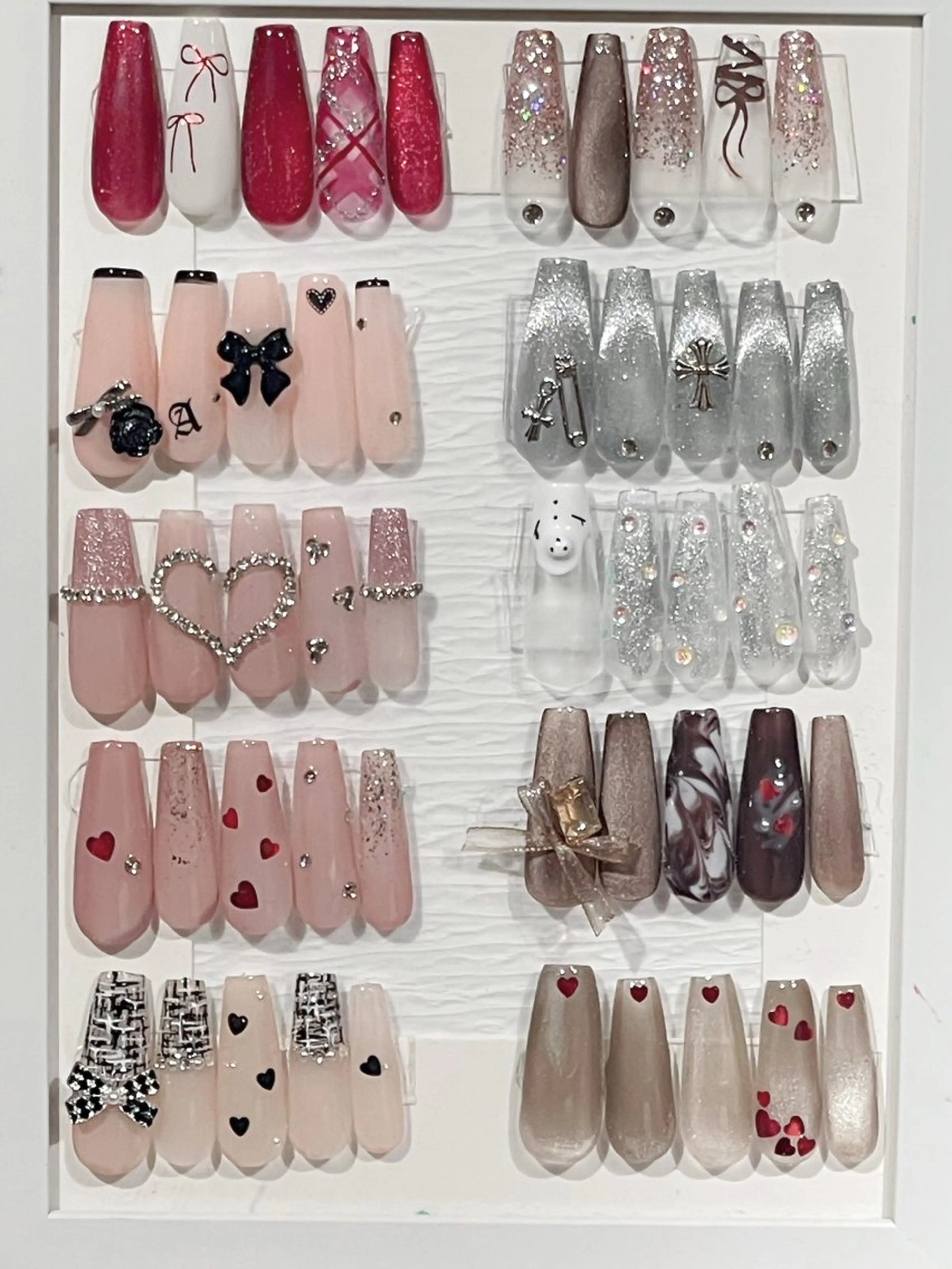 ネイル 長さ出し フレンチネイル ジェルネイル 韓国ネイル マグネットネイル ハンドネイル Sun Nail 池袋のネイルデザイン