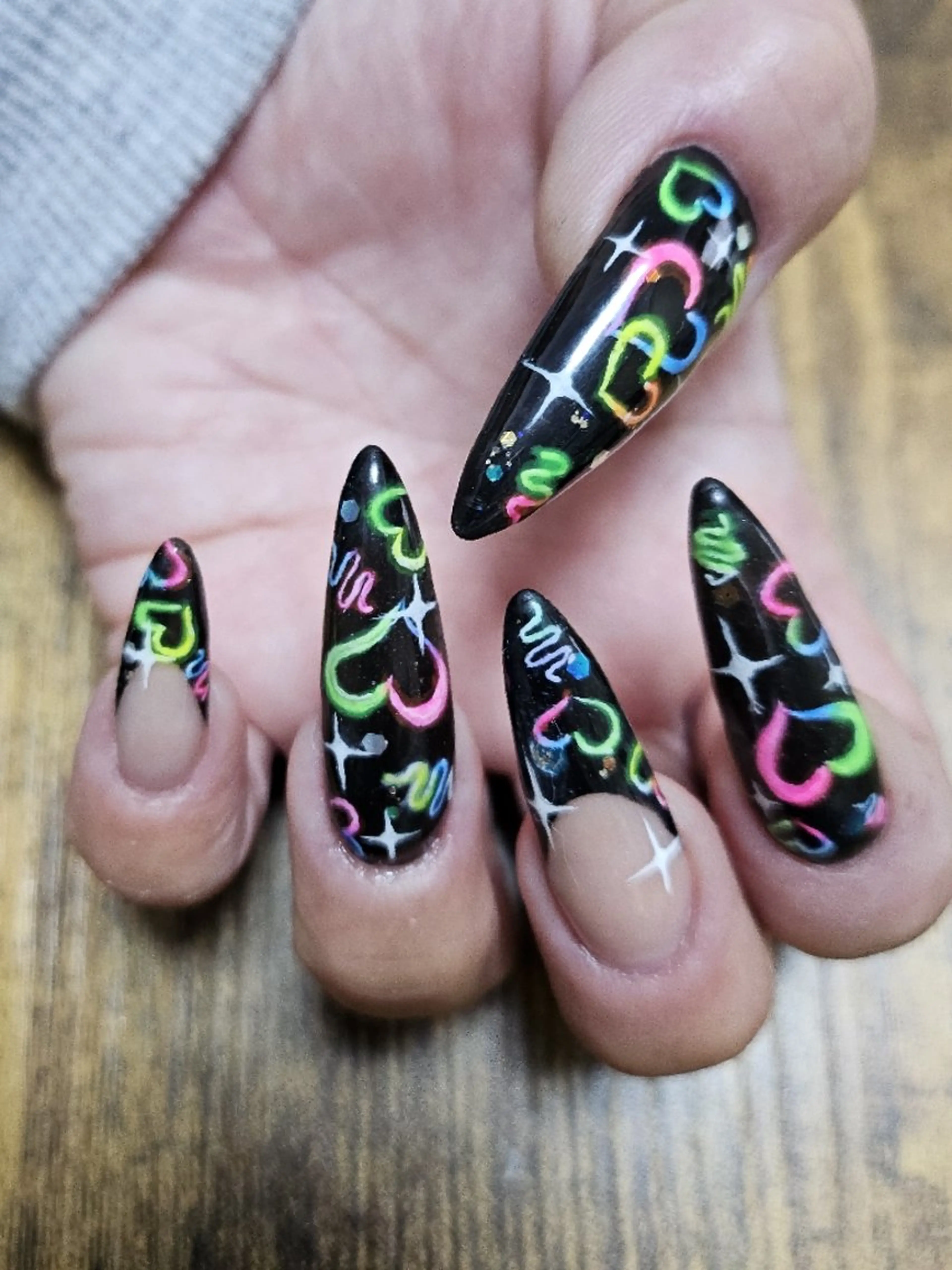 ネイル TELUM Miyoko.のネイルデザイン