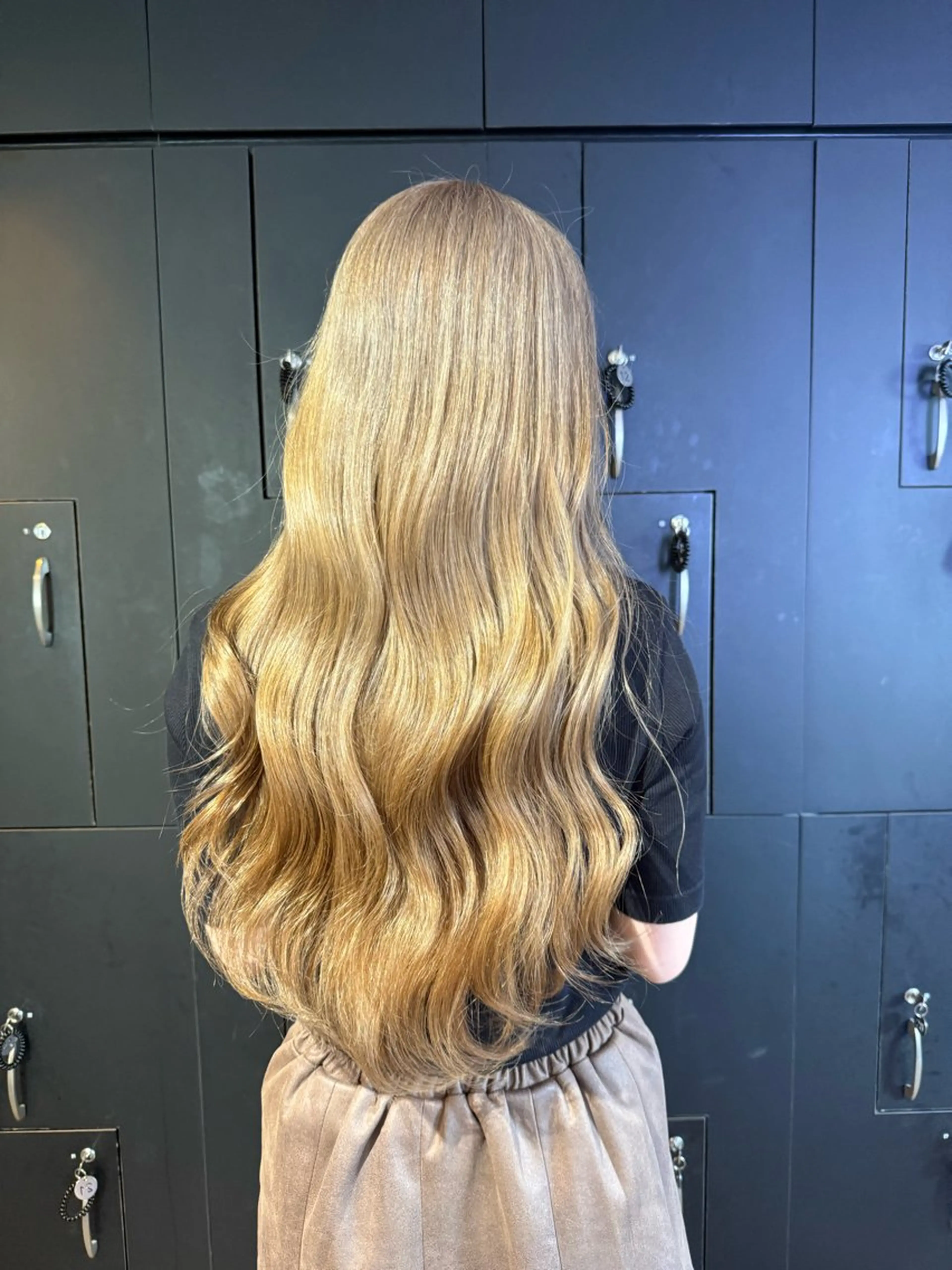 ロング カラー ヘアアレンジ ヘアカラー トリートメント 海外/ハイトーン🪽 ☯️ami☯️のヘアスタイル