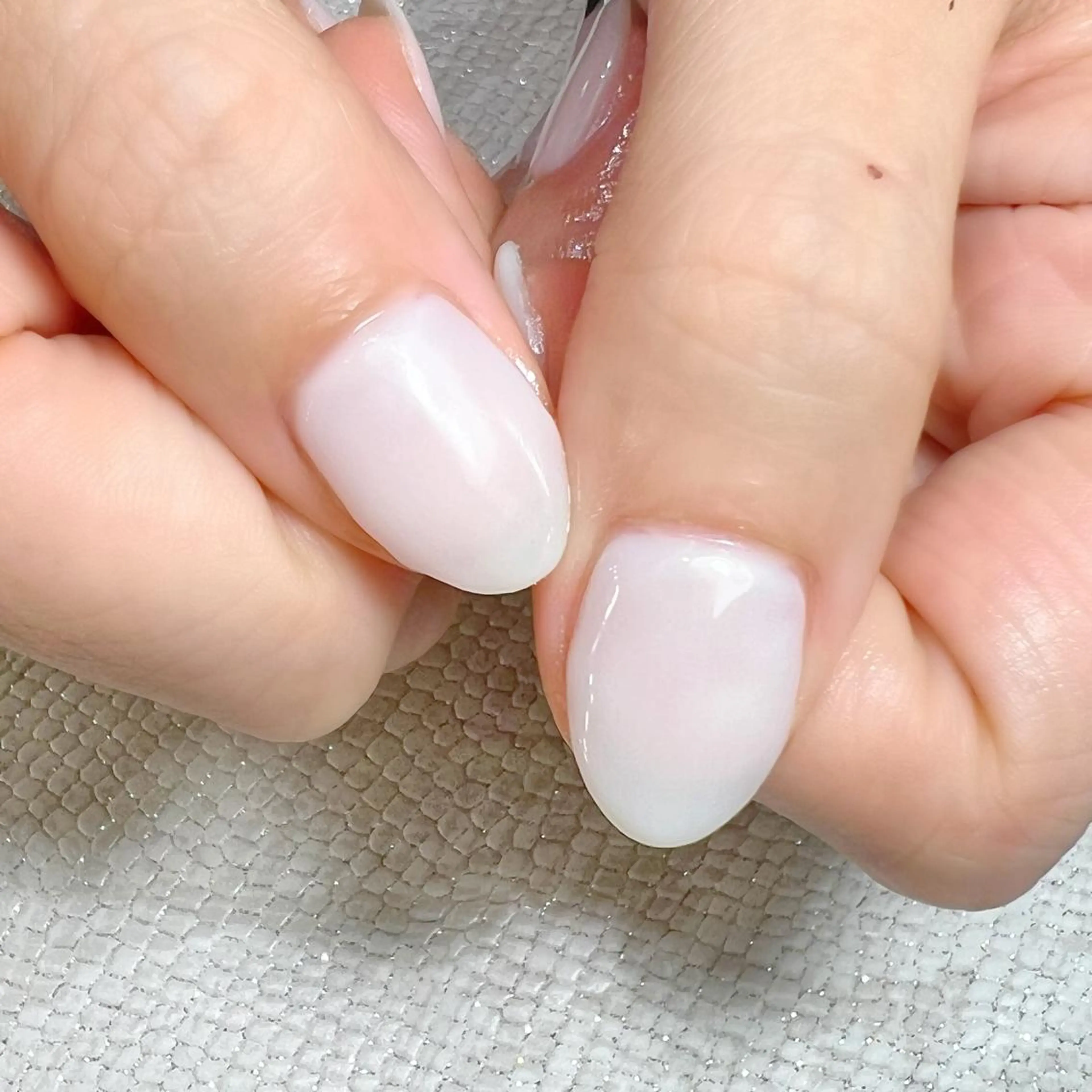 ネイル Mizuliネイル 眉毛メイクのサロンのネイルデザイン