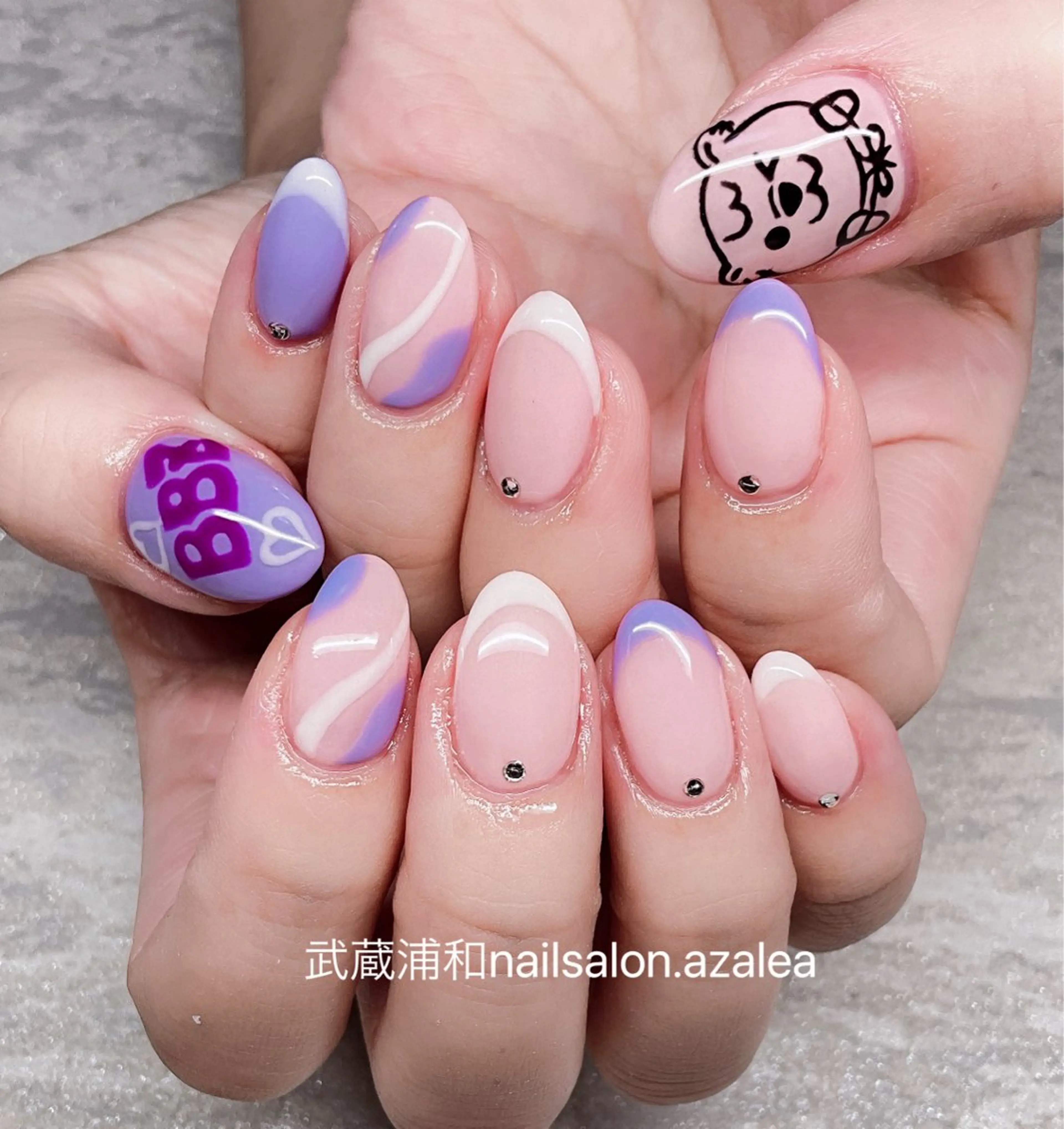 ネイル ハンドネイル R inのネイルデザイン