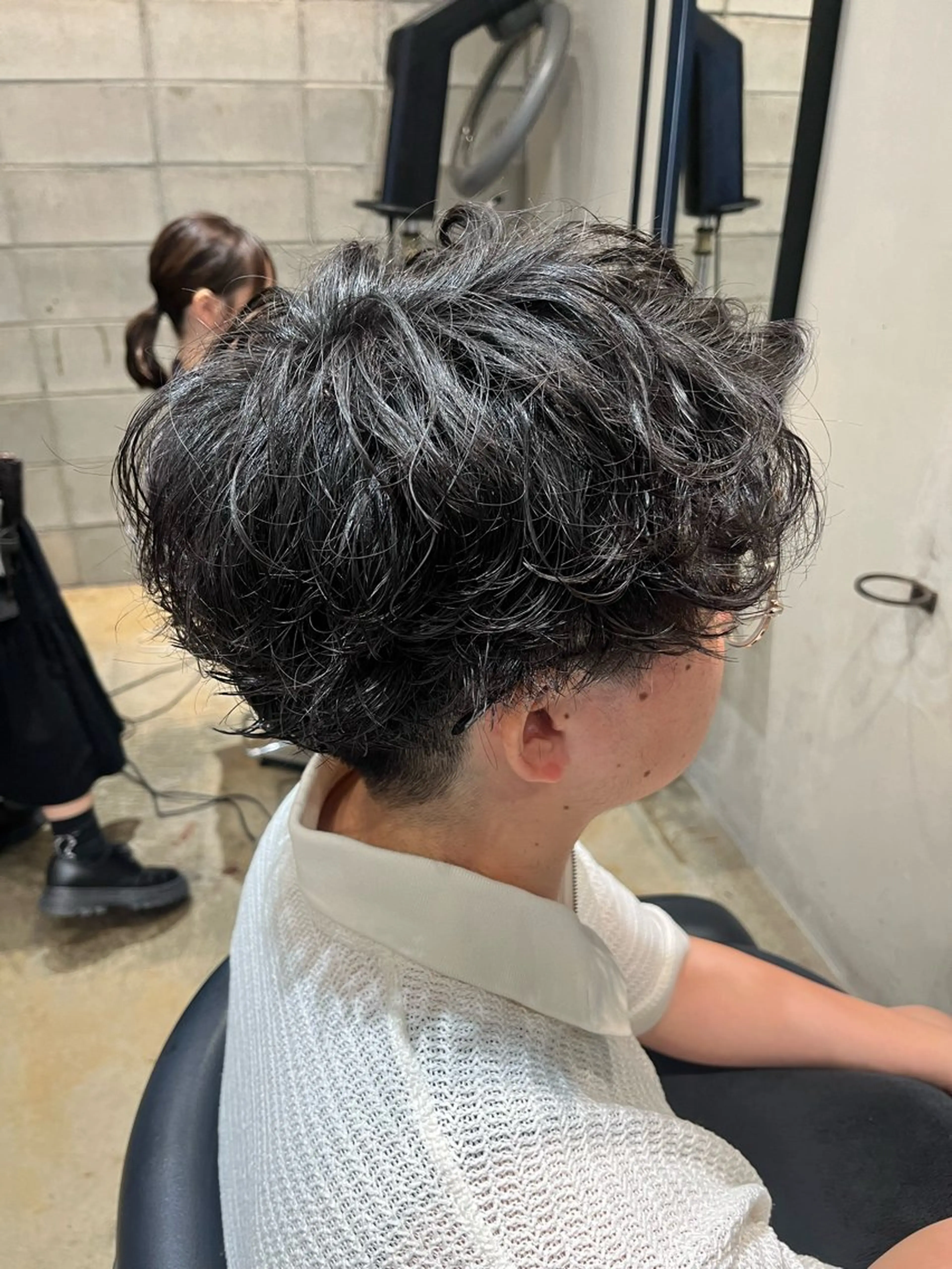 ショート パーマ メンズ カット パーマ みわ/博多 ブリーチ/メンズヘアのヘアスタイル