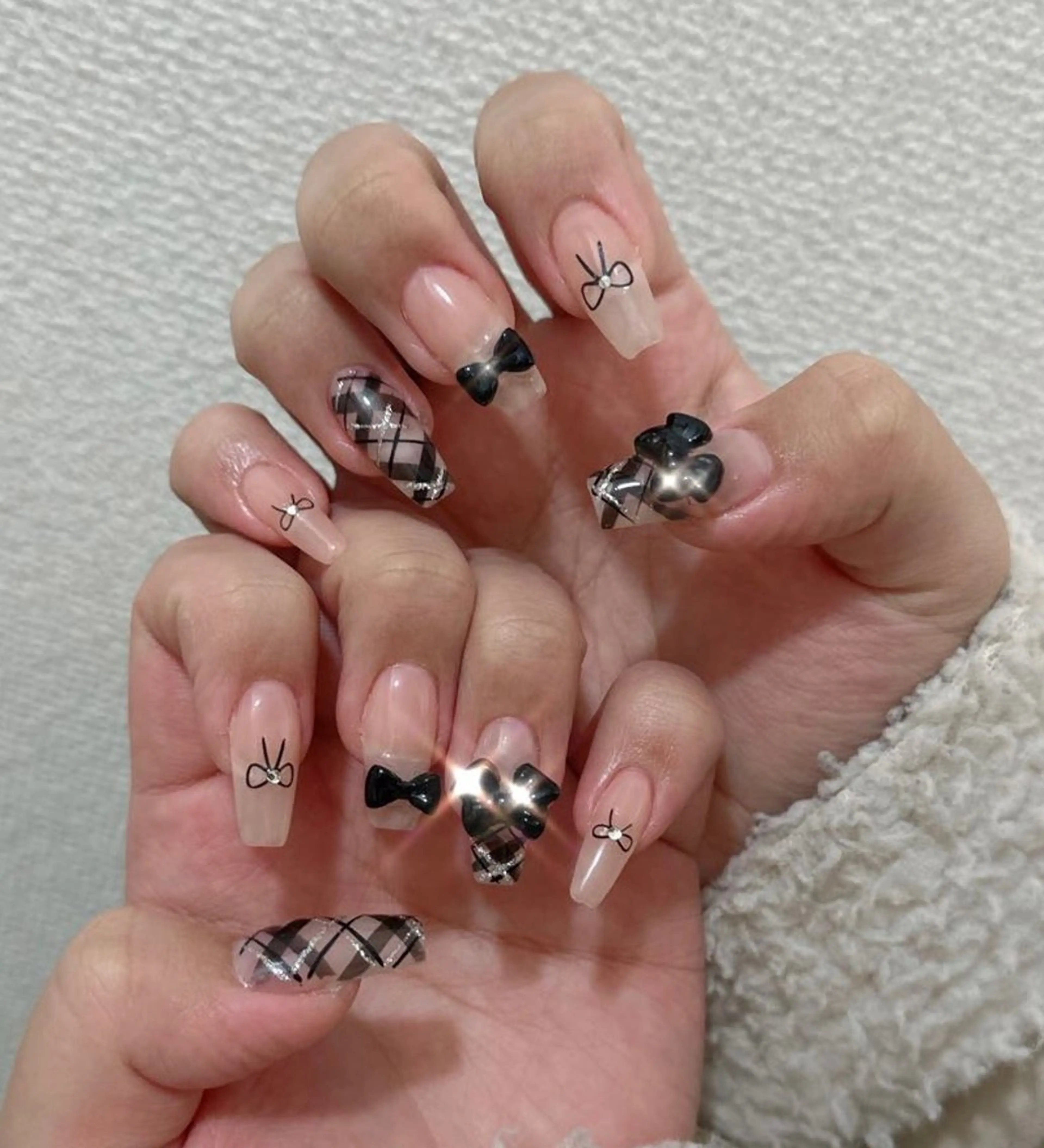 ネイル ハンドネイル ハンドケア 🍑 momo_nailのネイルデザイン