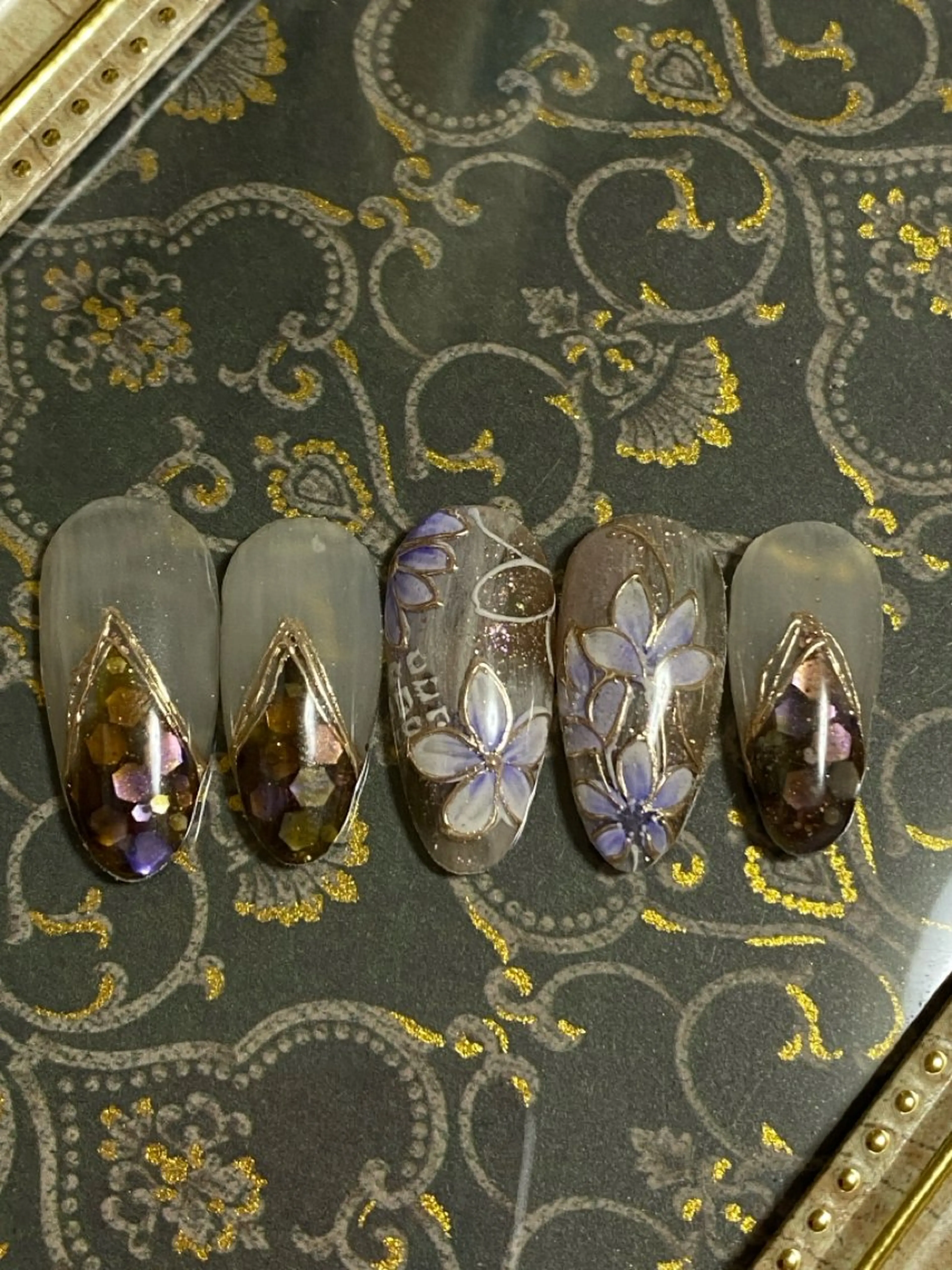 ネイル フラワーネイル 自宅ネイルサロン ♦️nuance♦️のネイルデザイン