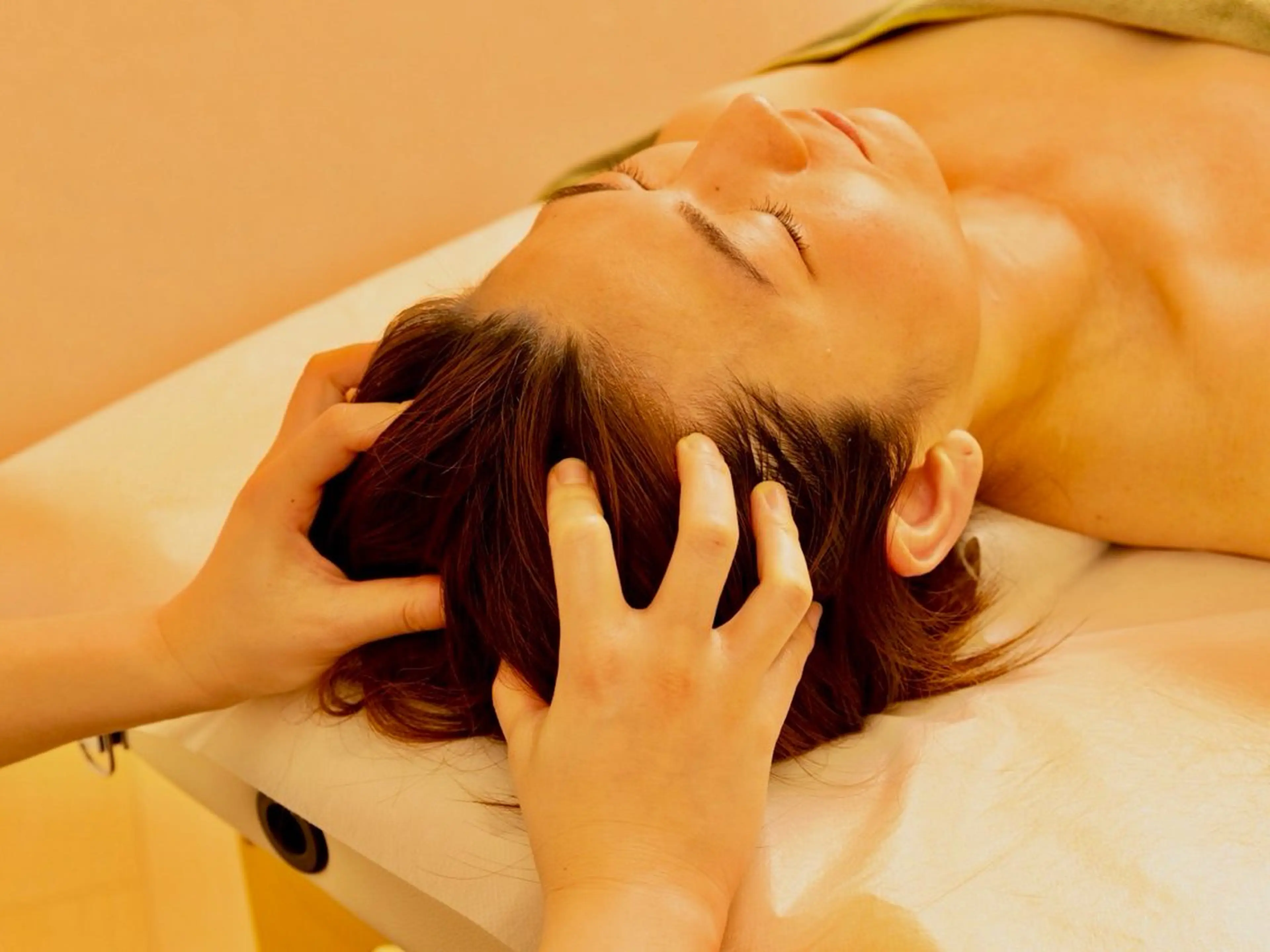 全身アロマリンパマッサージ60分＋ドライヘッド10分　計70分の写真