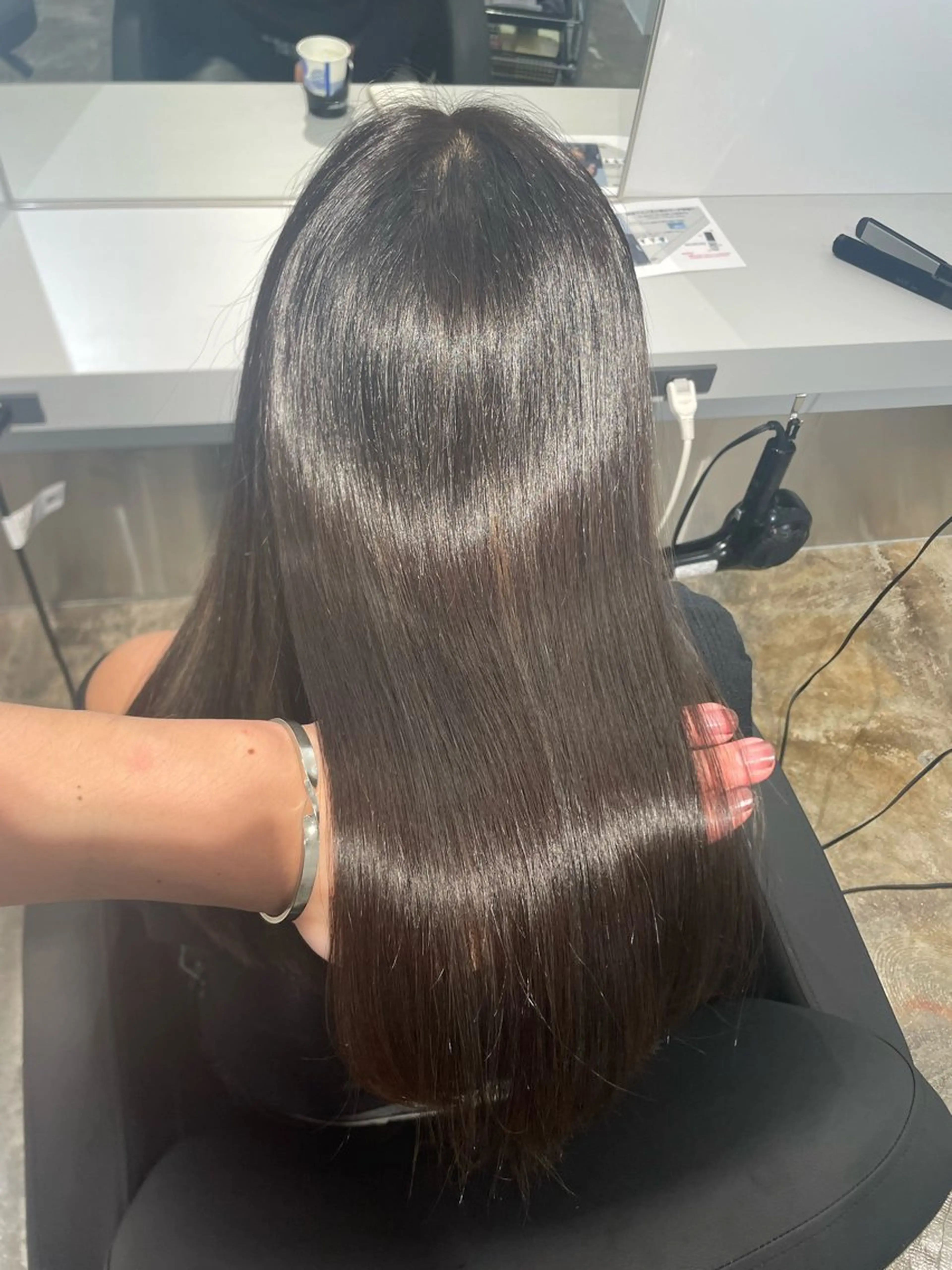 ロング カラー グレージュ 髪質改善/艶カラー Hiroakiのヘアスタイル