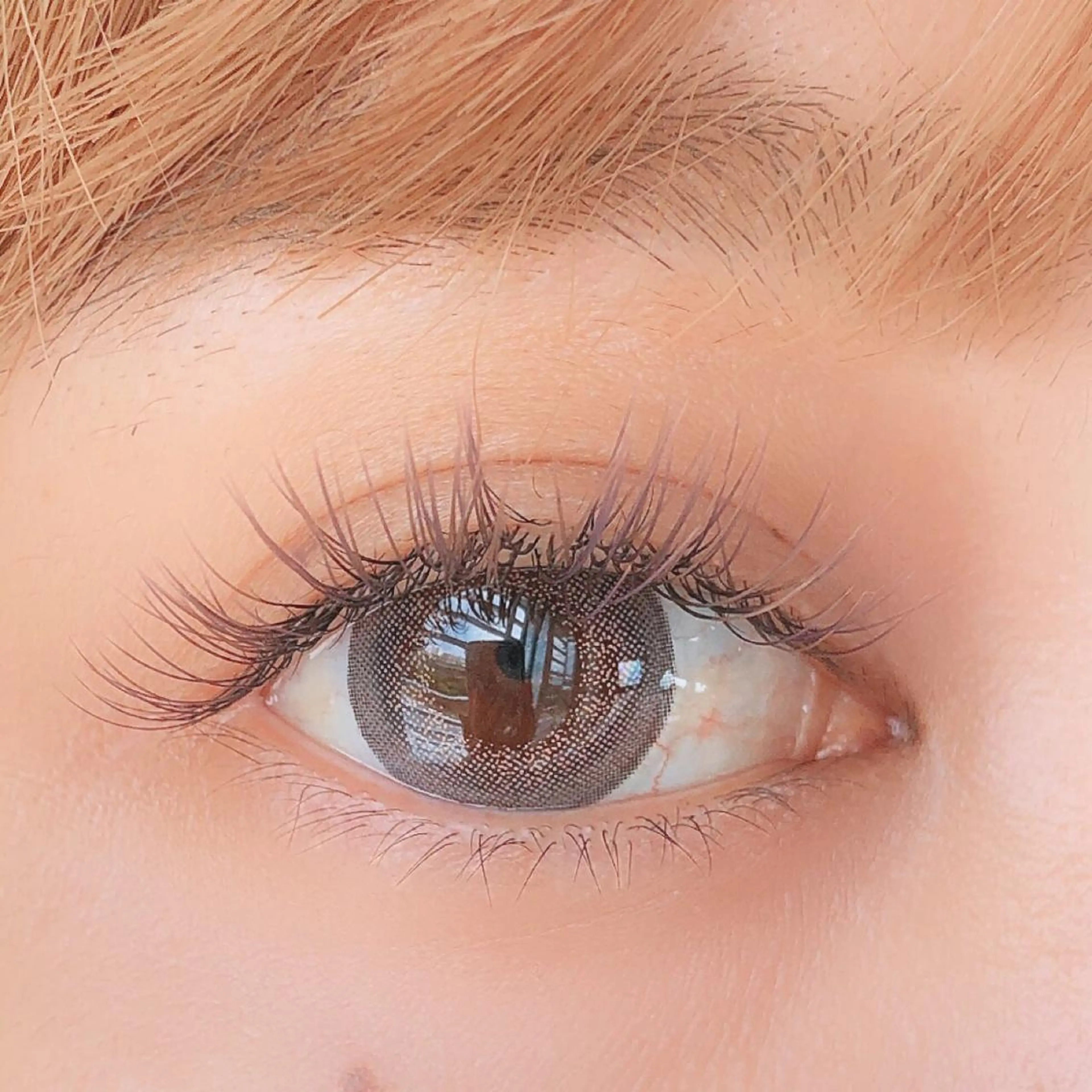 マツエク・マツパ 付け放題 フラットラッシュ マツエク Hug me eyelashのマツエク・マツパデザイン