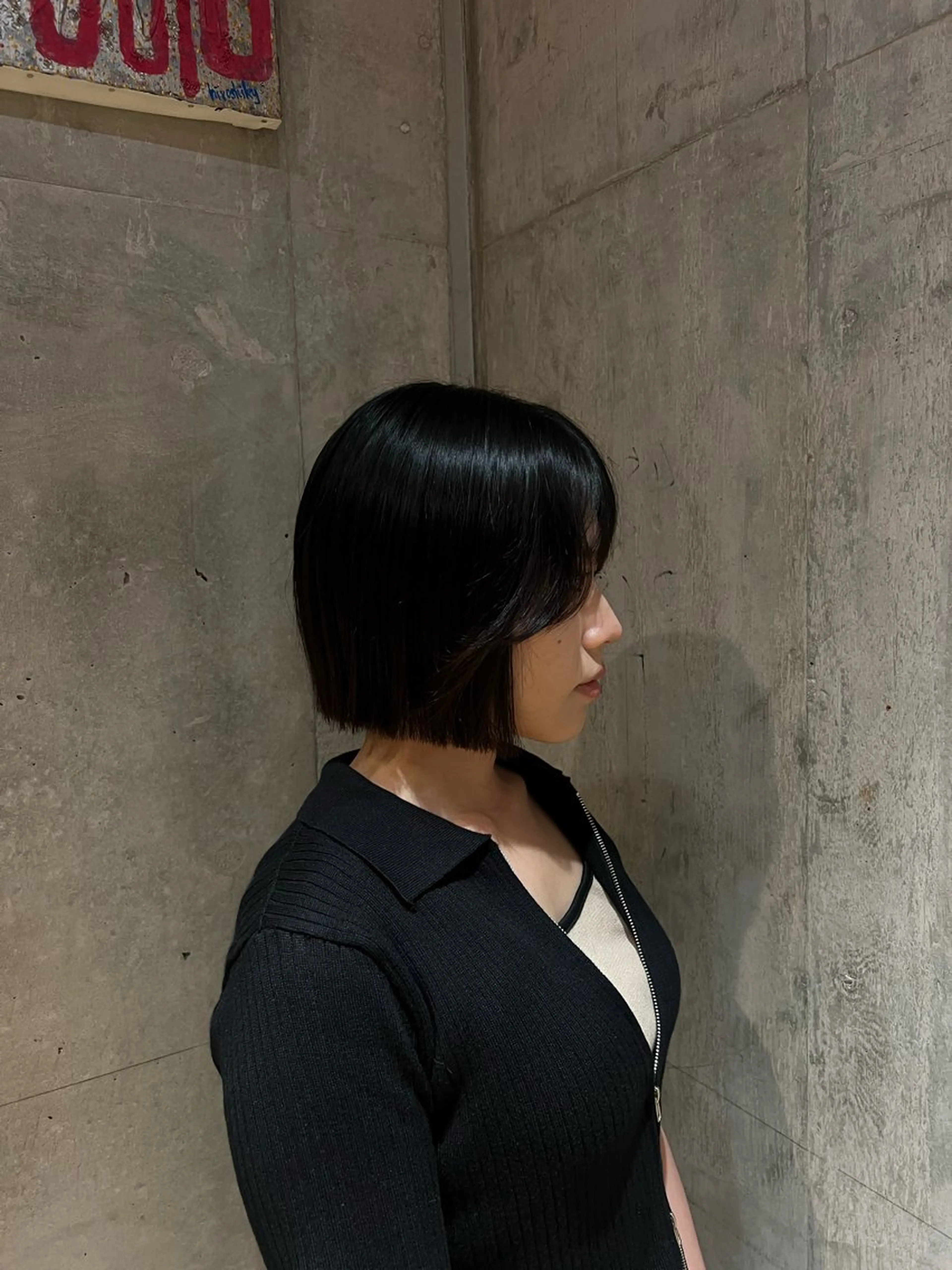 ショート 切りっぱなしボブ ボブ 三宅 凜佳のヘアスタイル