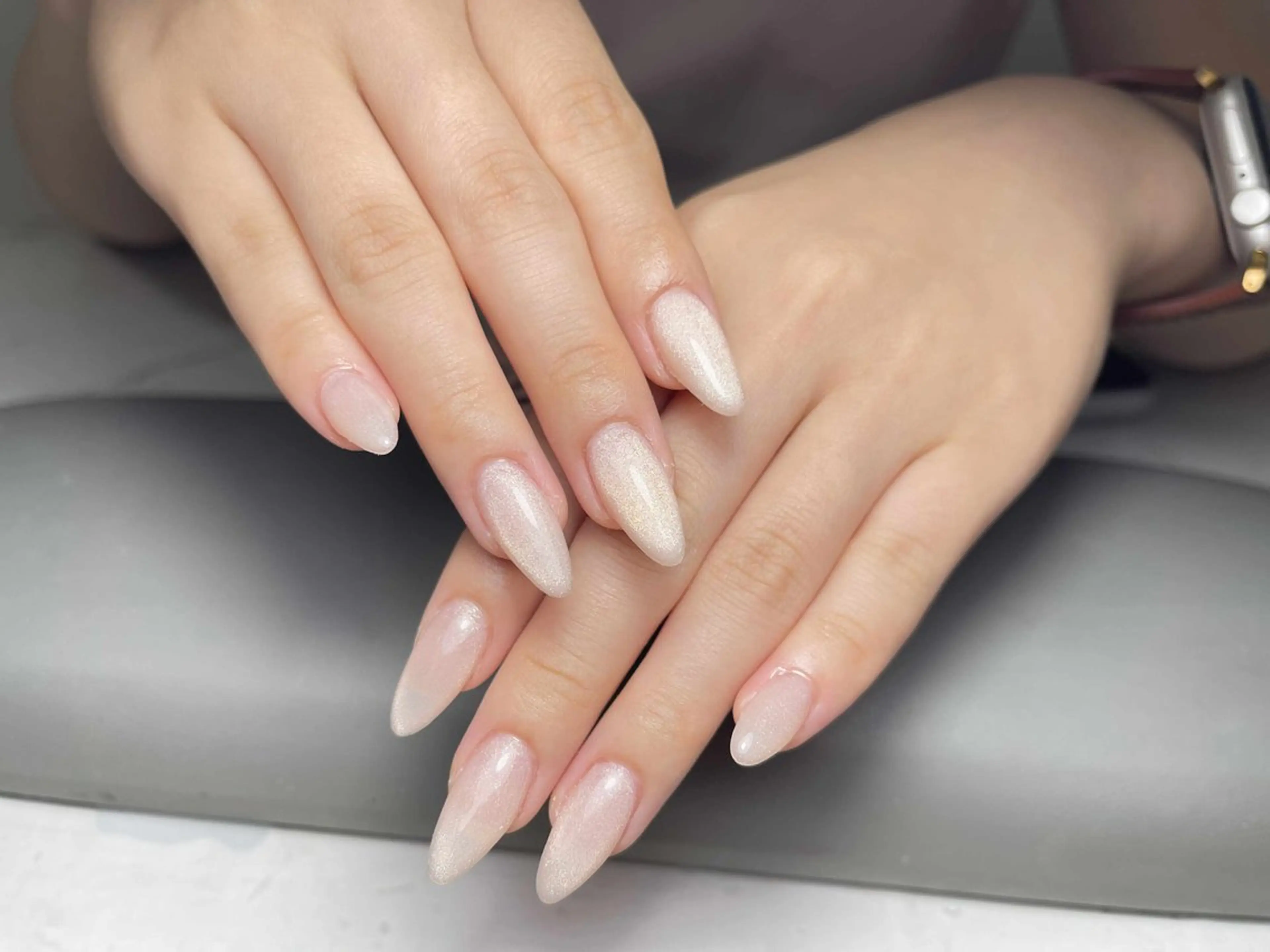 ネイル アートネイル フレンチネイル ジェルネイル グラデーション 韓国ネイル ハンドネイル 💕鈴木ユリ パラジェル/オフ無料のネイルデザイン