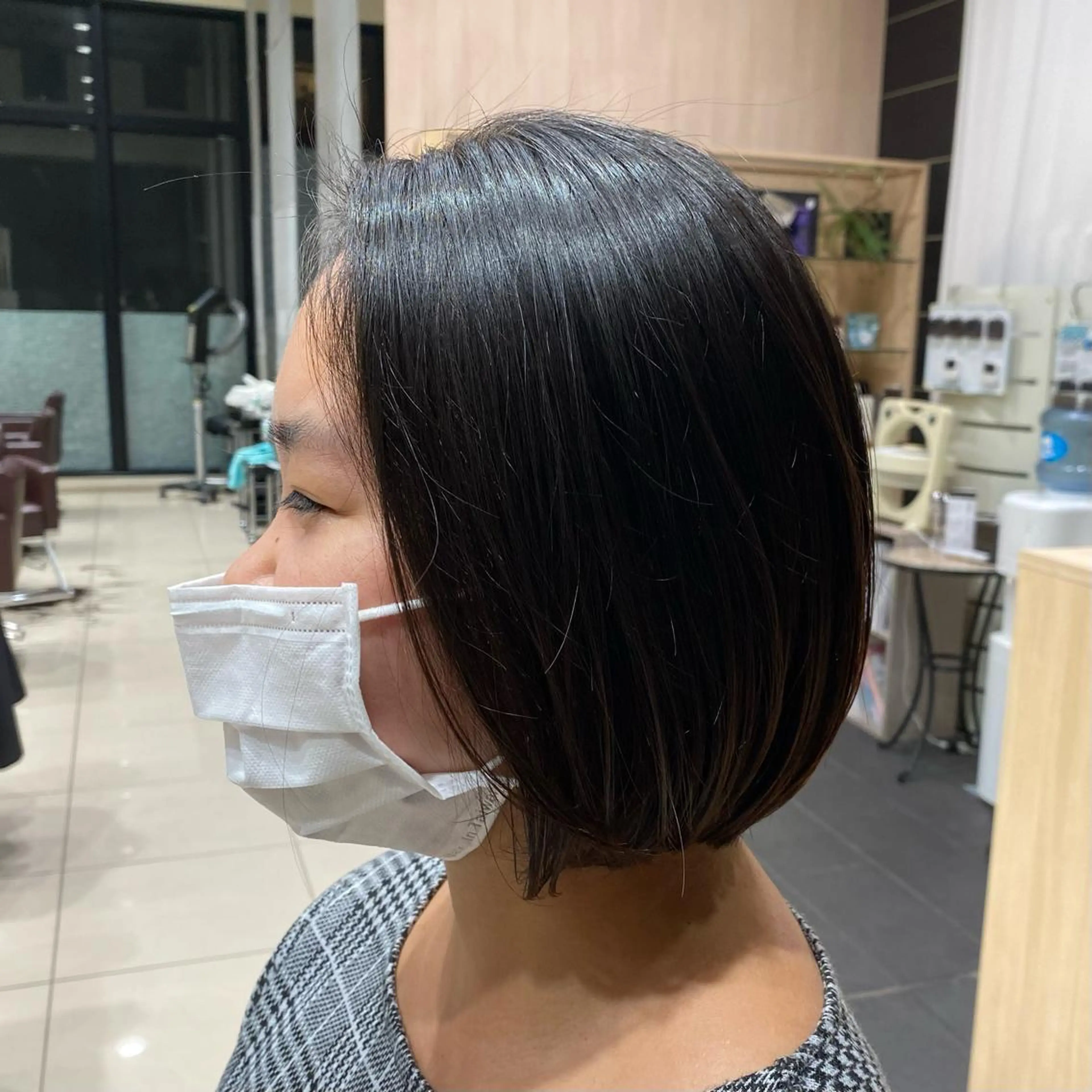 ミディアム ボブ/顔まわりレイヤ ー/新宿/KOKIのヘアスタイル