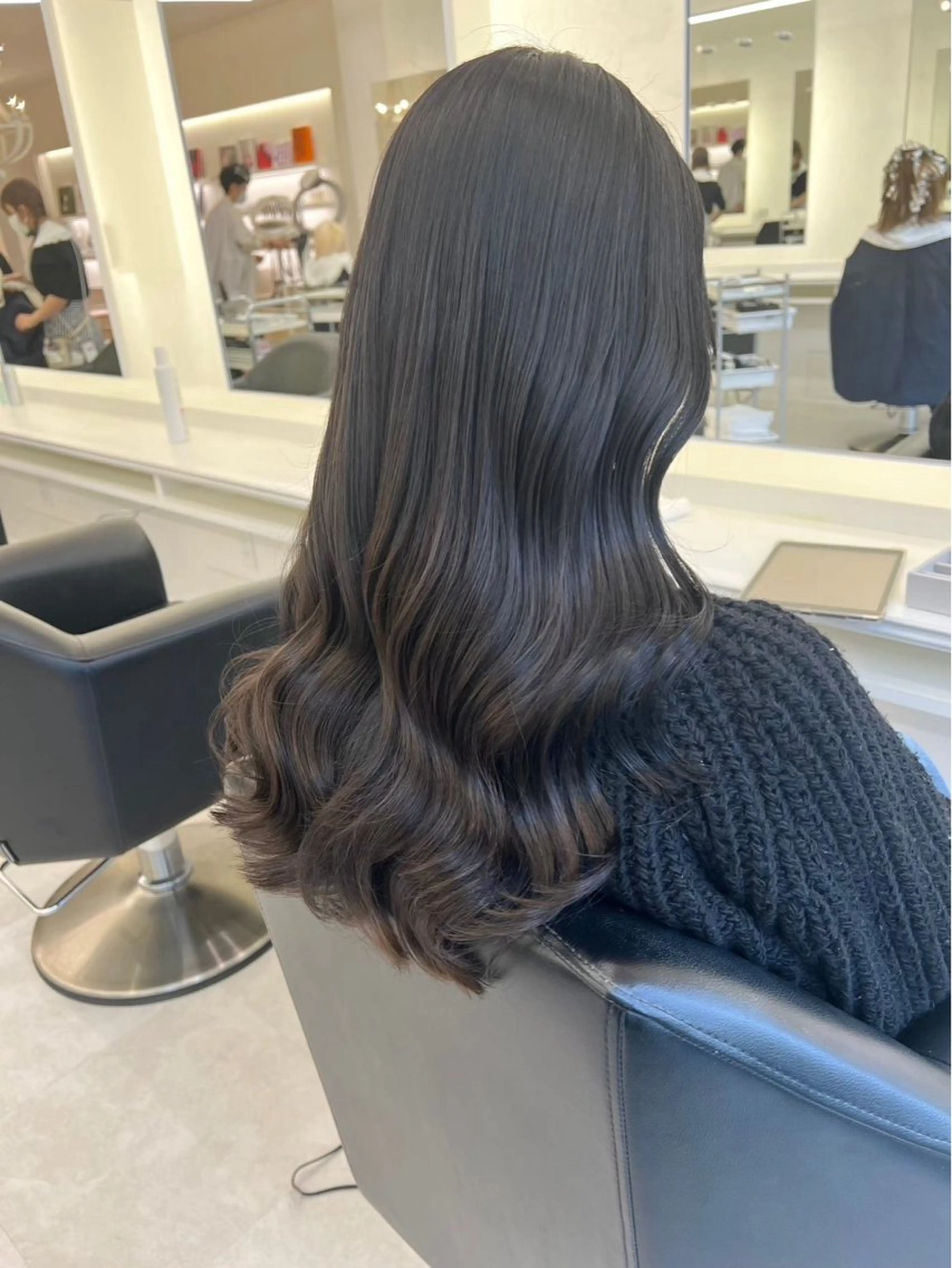 ロング カラー ParveMix 楠本結菜のヘアスタイル