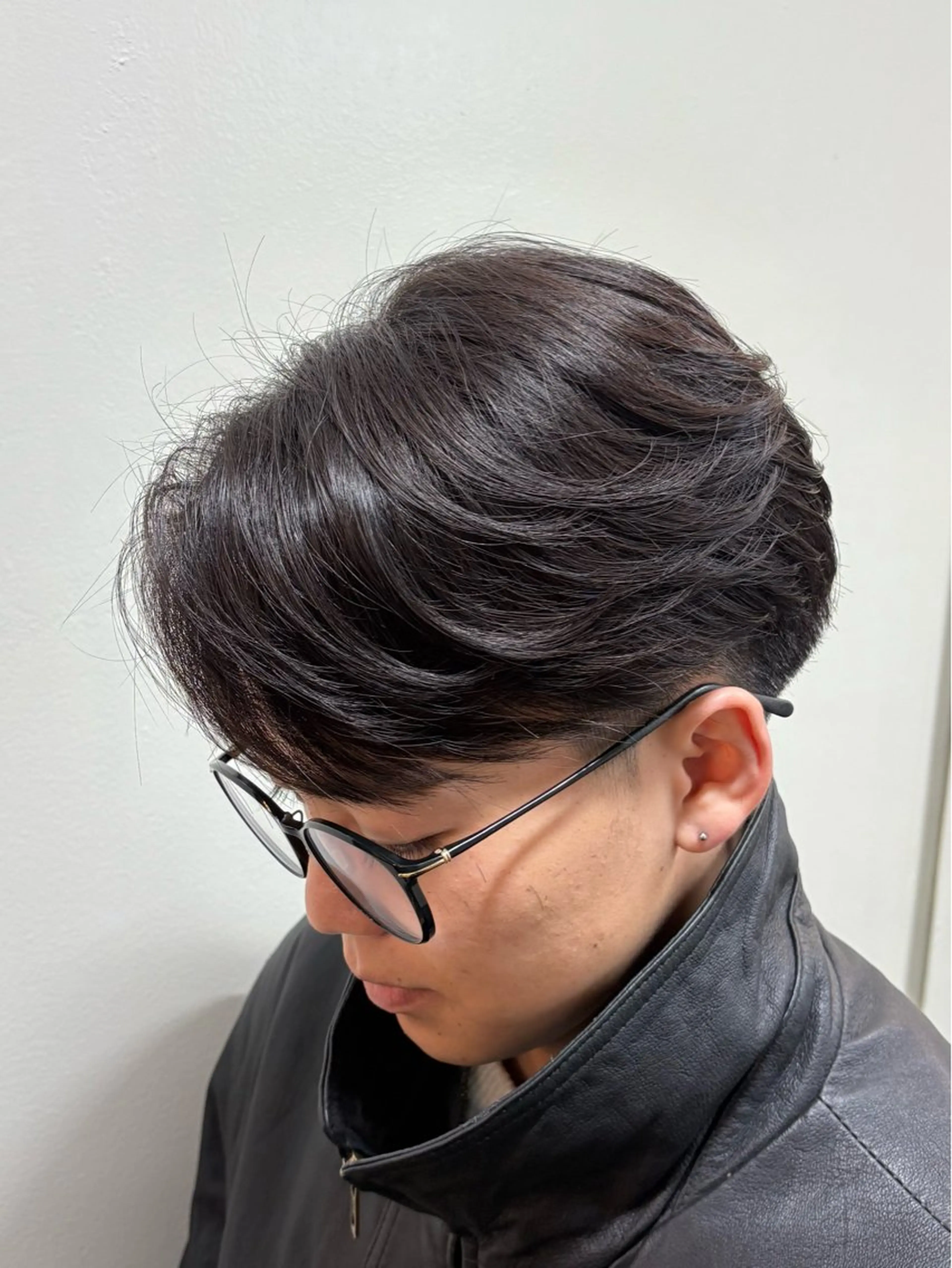 ショート パーマ メンズ 縮毛矯正 カット 縮毛矯正 韓国風メンズ/毛流れ ヘアなら須田龍世のヘアスタイル