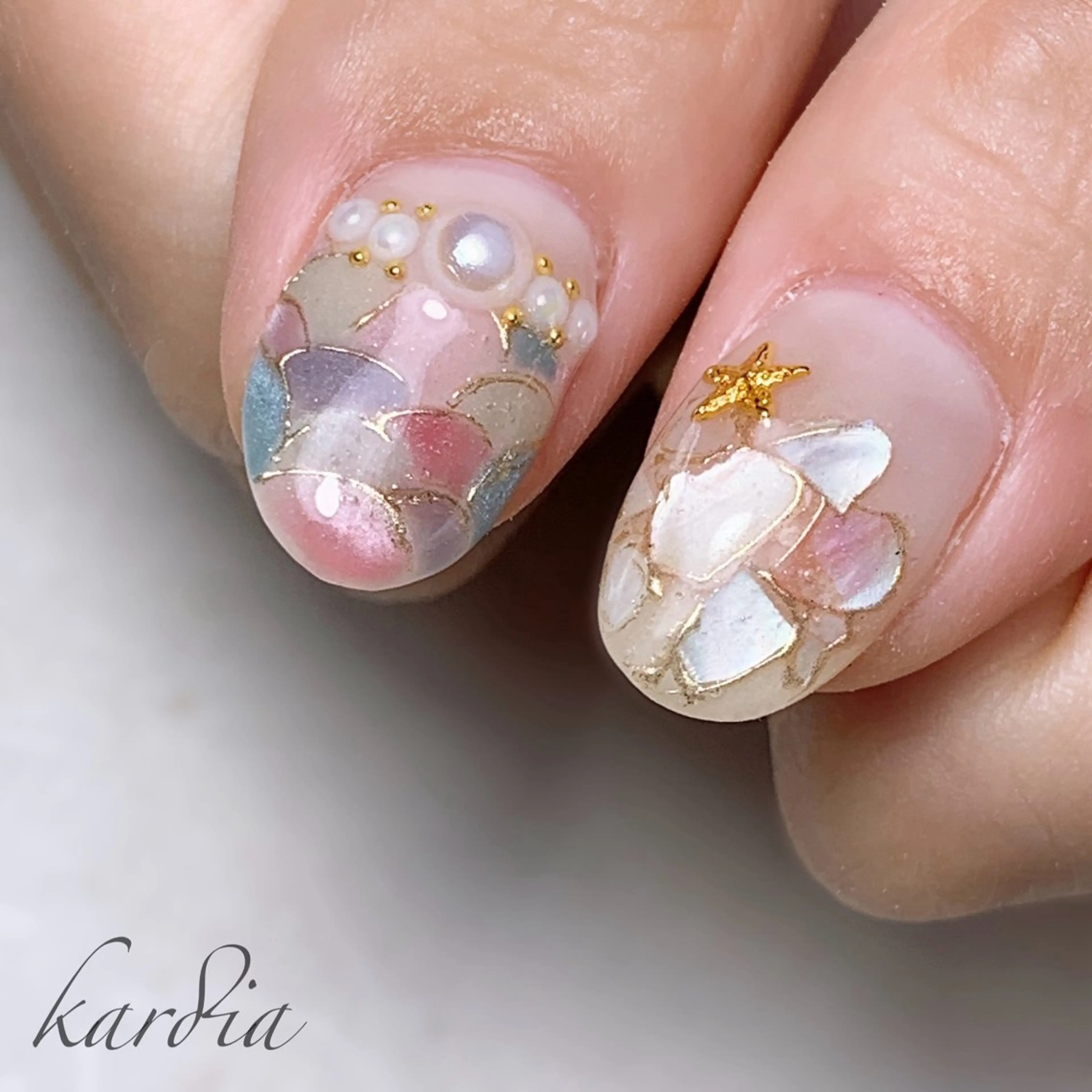 ネイル ハンドネイル καρδιά -ｶﾙﾃﾞｨｱ-のネイルデザイン