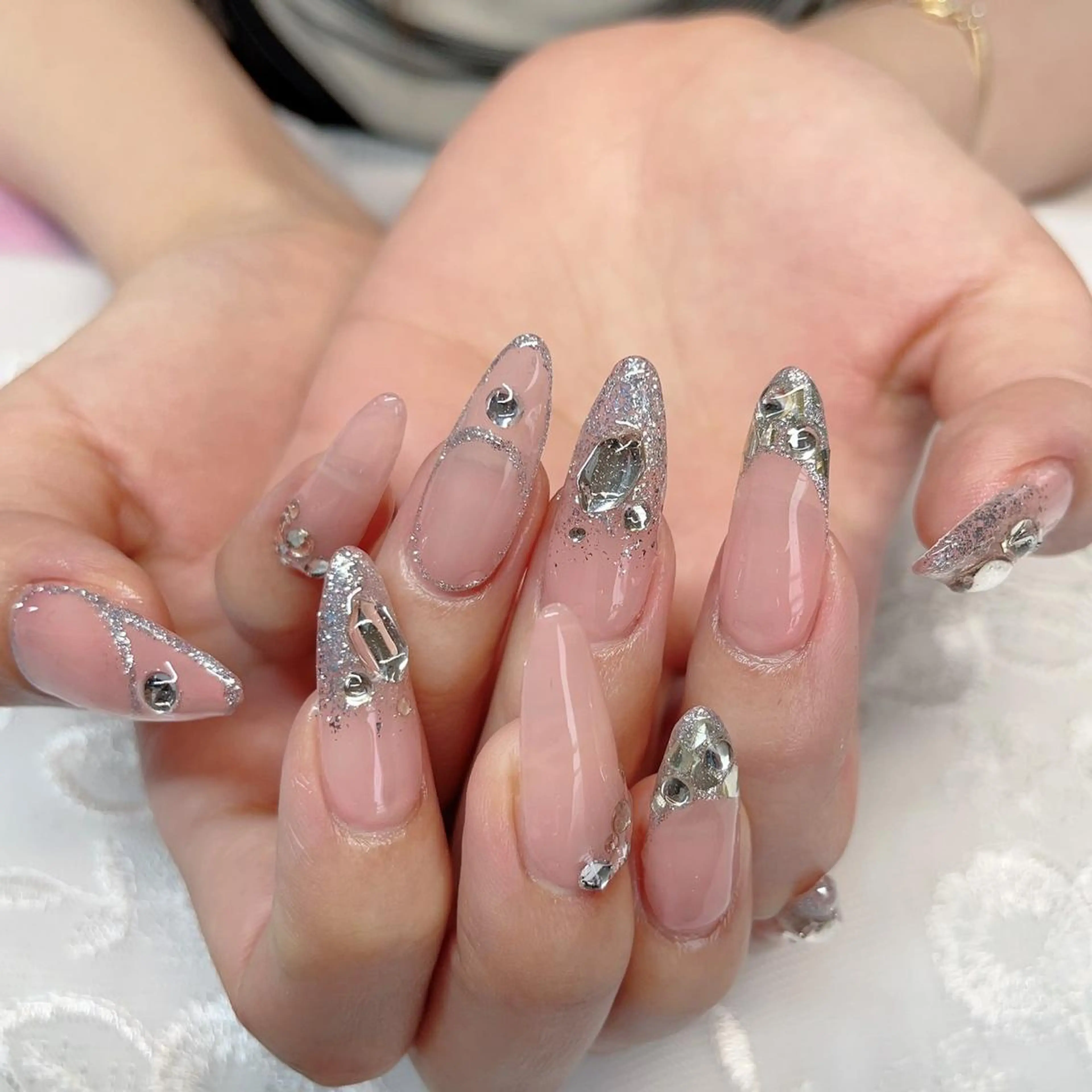 ロング ハンドネイル ハンドケア 💜MIYA nail川崎店のネイルデザイン