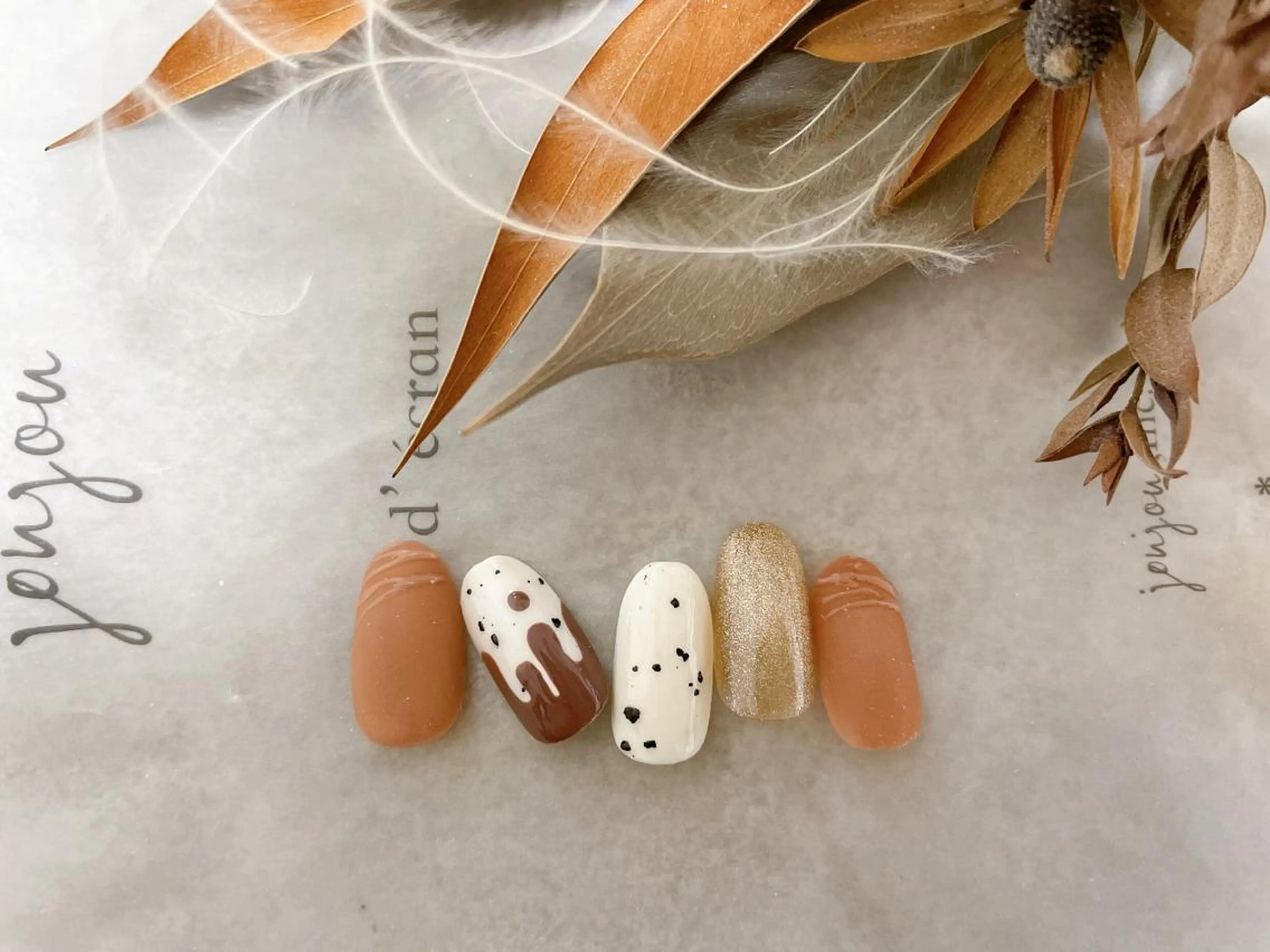 ネイル フットネイル ジェルネイル 韓国ネイル マグネットネイル ミラーネイル Mogu nail 二子玉川のネイルデザイン