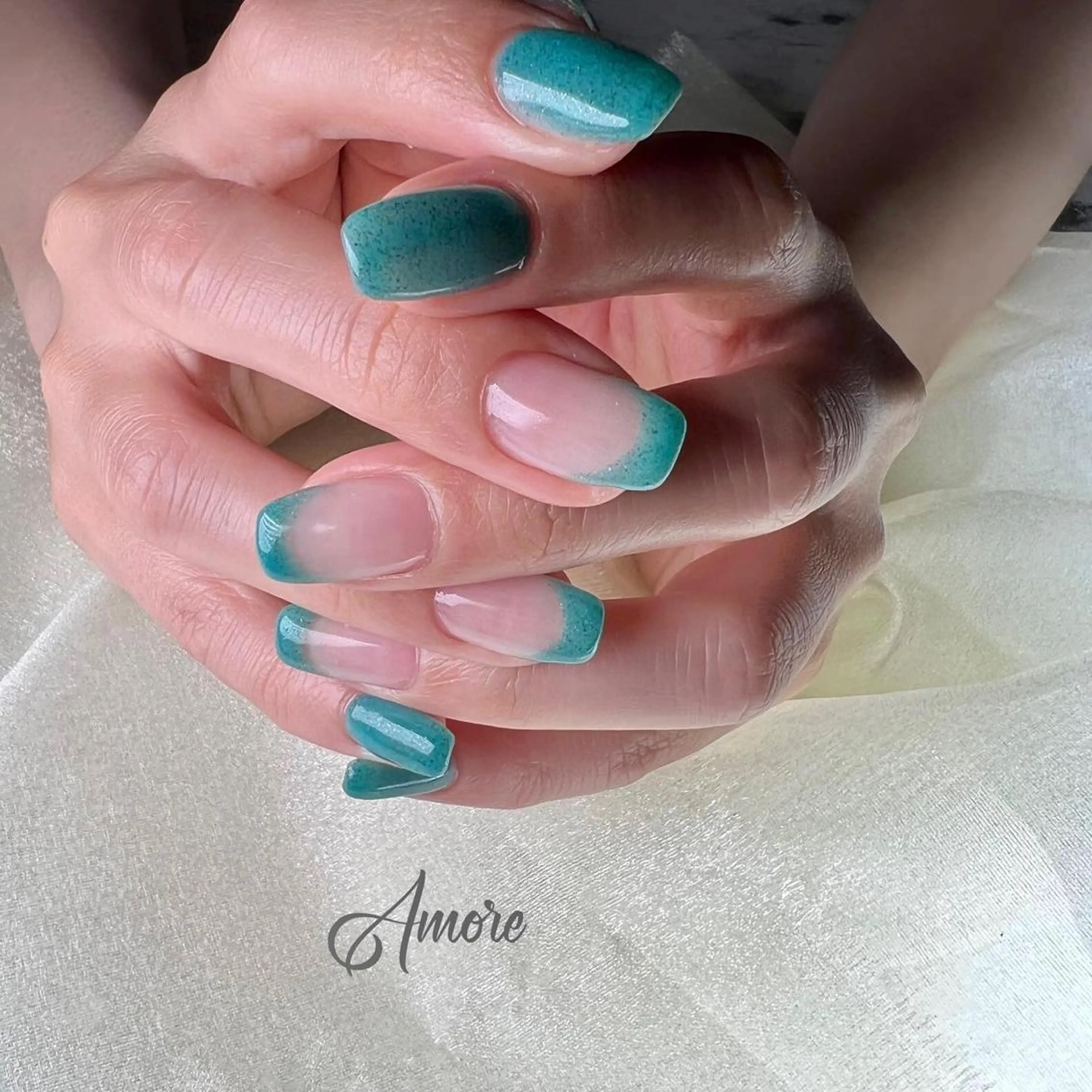 ネイル ジェルネイル 氷ネイル・うるうるネイル マグネットネイル ミラーネイル ニュアンスネイル You kyehwaのネイルデザイン