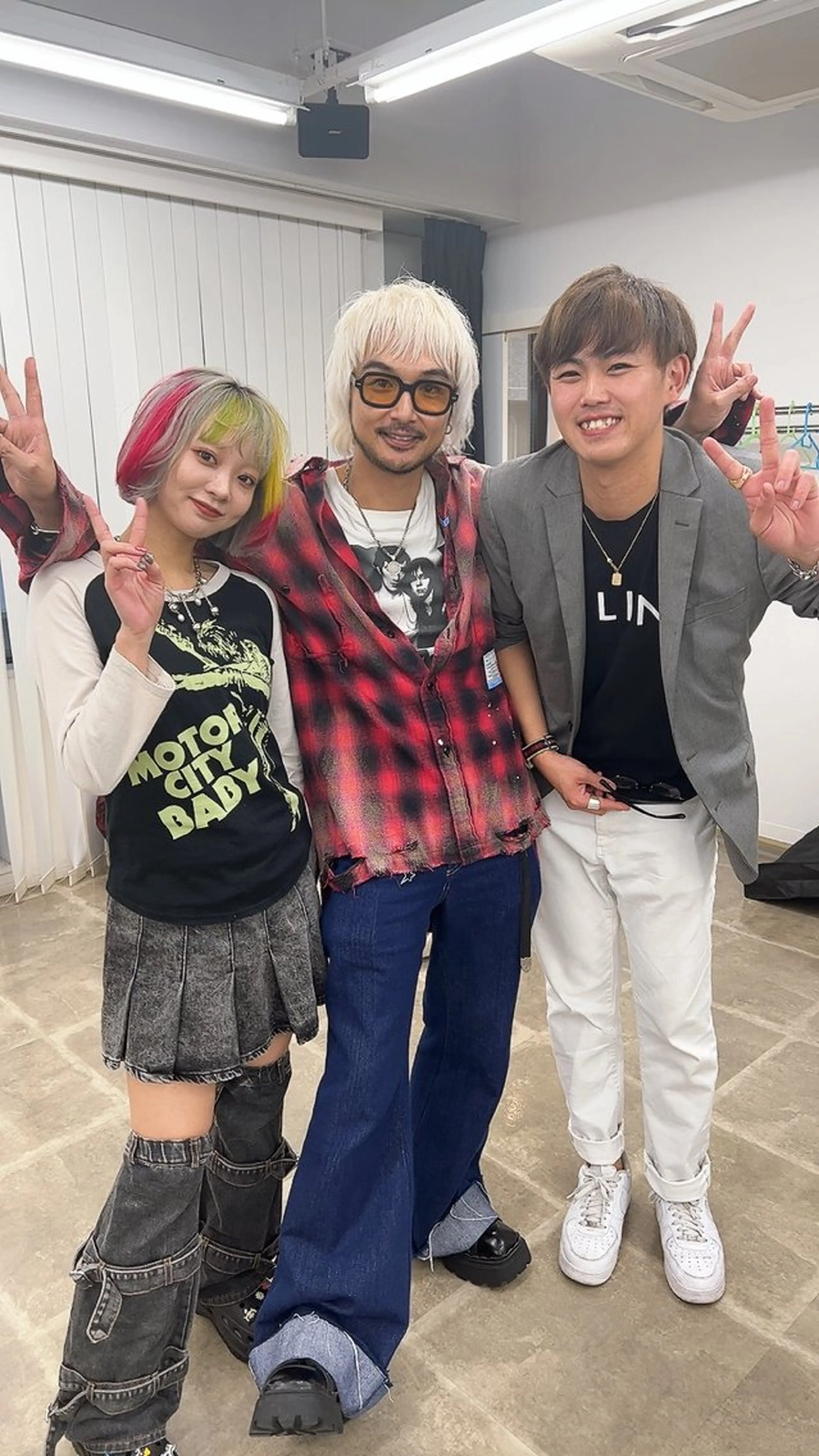 ミディアム カラー パーマ ヘアアレンジ メンズ 縮毛矯正 堀井 凌平のヘアスタイル