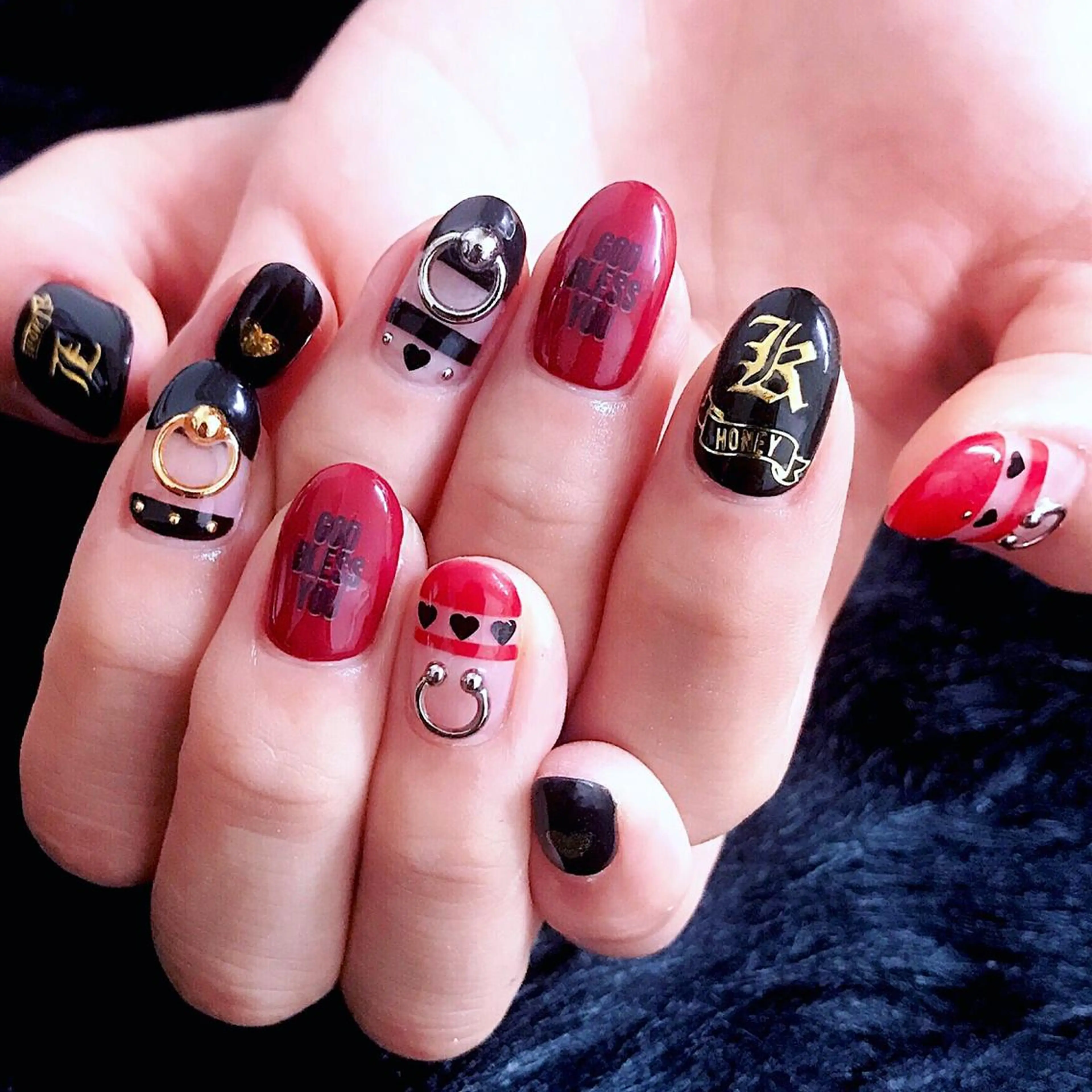 ネイル NOIROUGE所属・NOI ROUGEのネイルデザイン