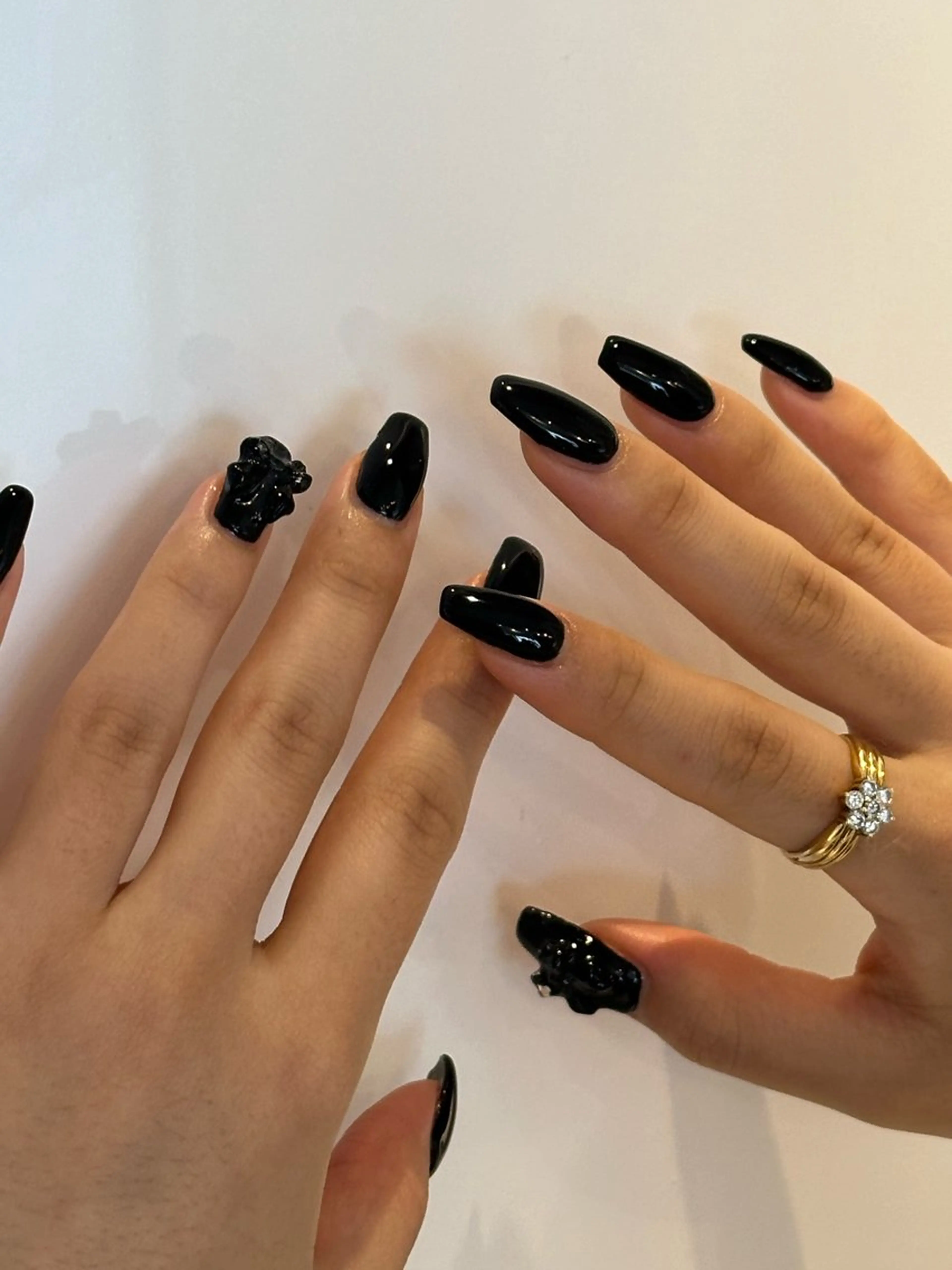 💅🏻《HAND》𝐨𝐟𝐟あり　ワンカラーorラメグラデーション（リピーター様オフ800円）の写真