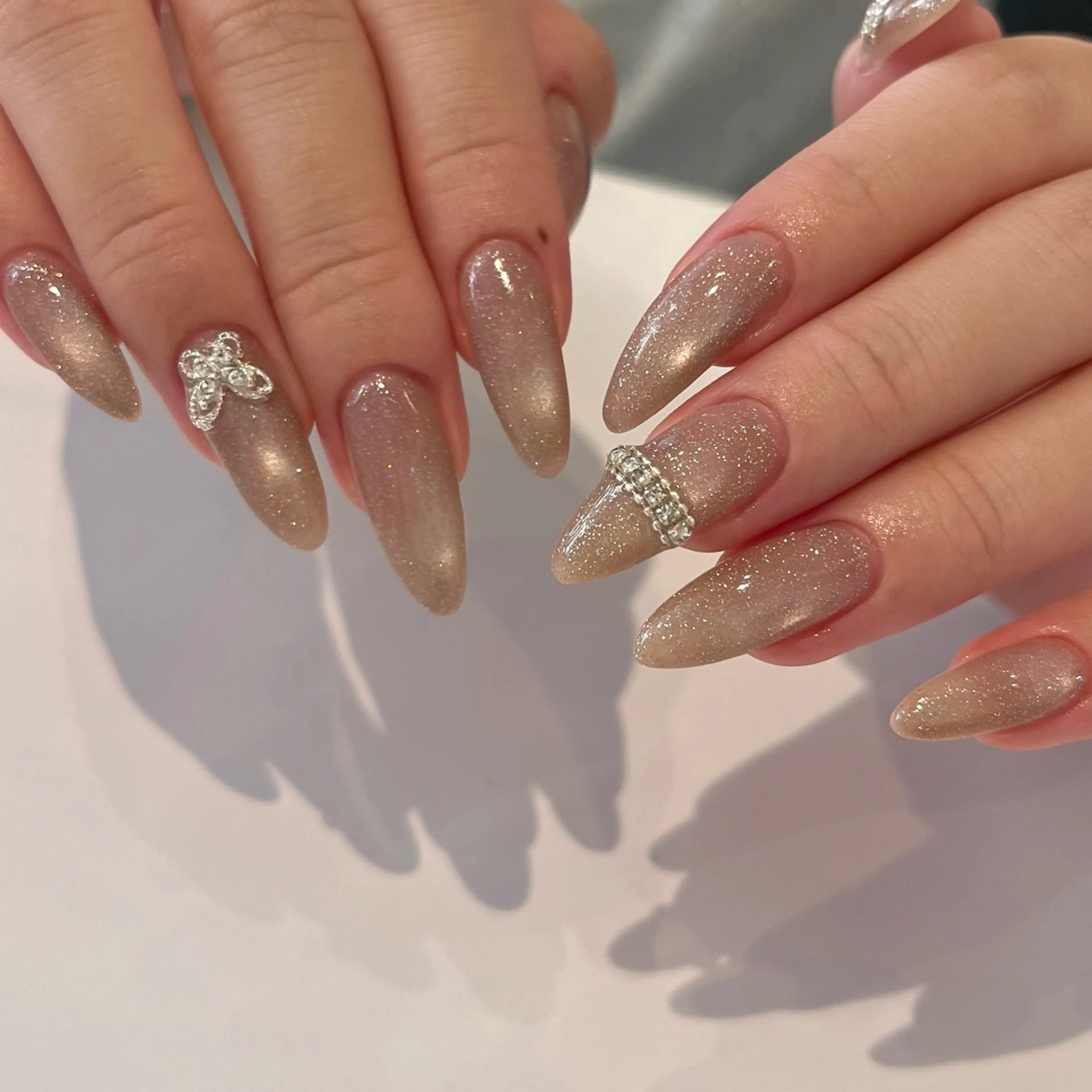 ネイル アートネイル フラッシュネイル フラッシュマグ マグネットネイル ハンドネイル ballie／小野原 なつみのネイルデザイン