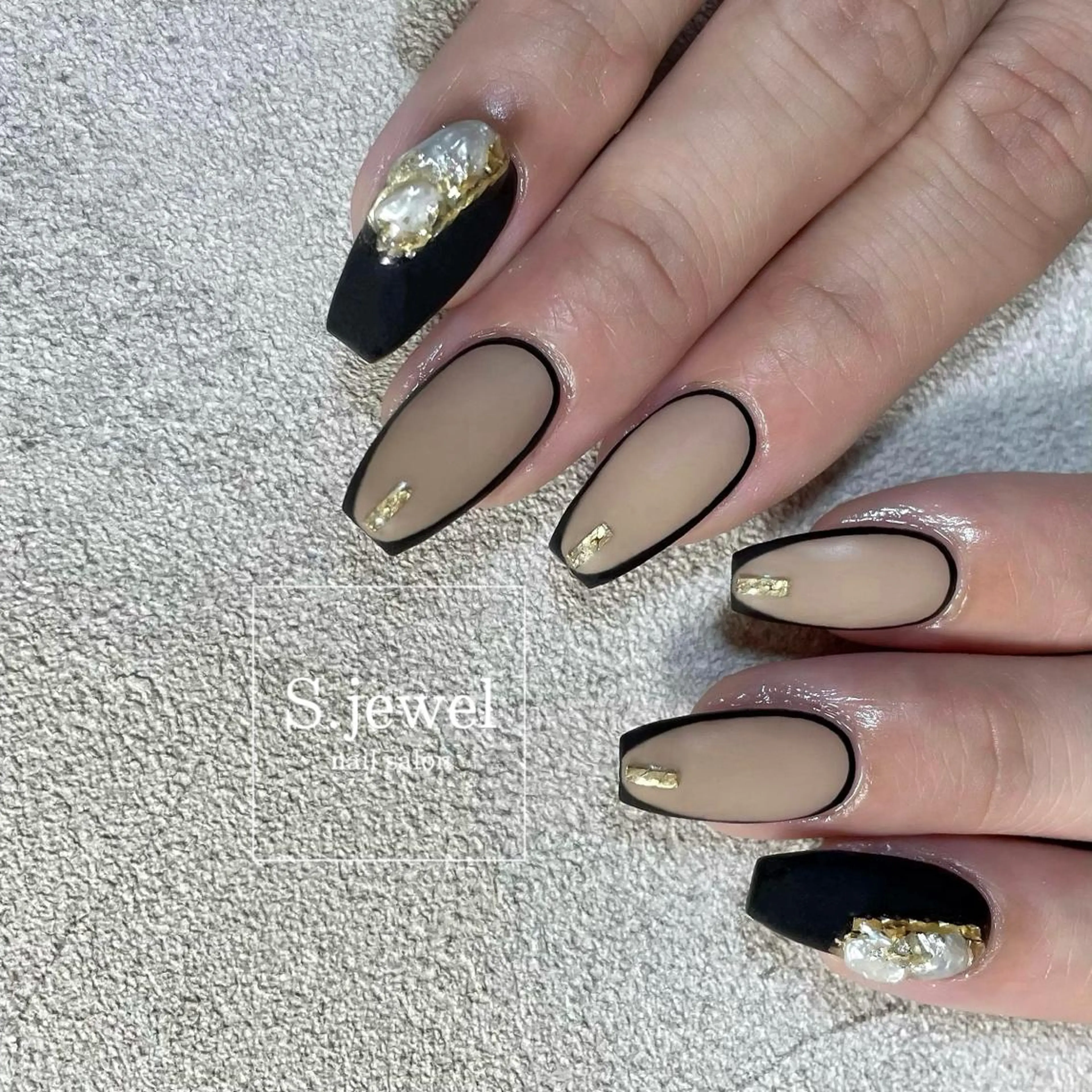 ネイル S♡JEWEL所属・S. JEWELのネイルデザイン