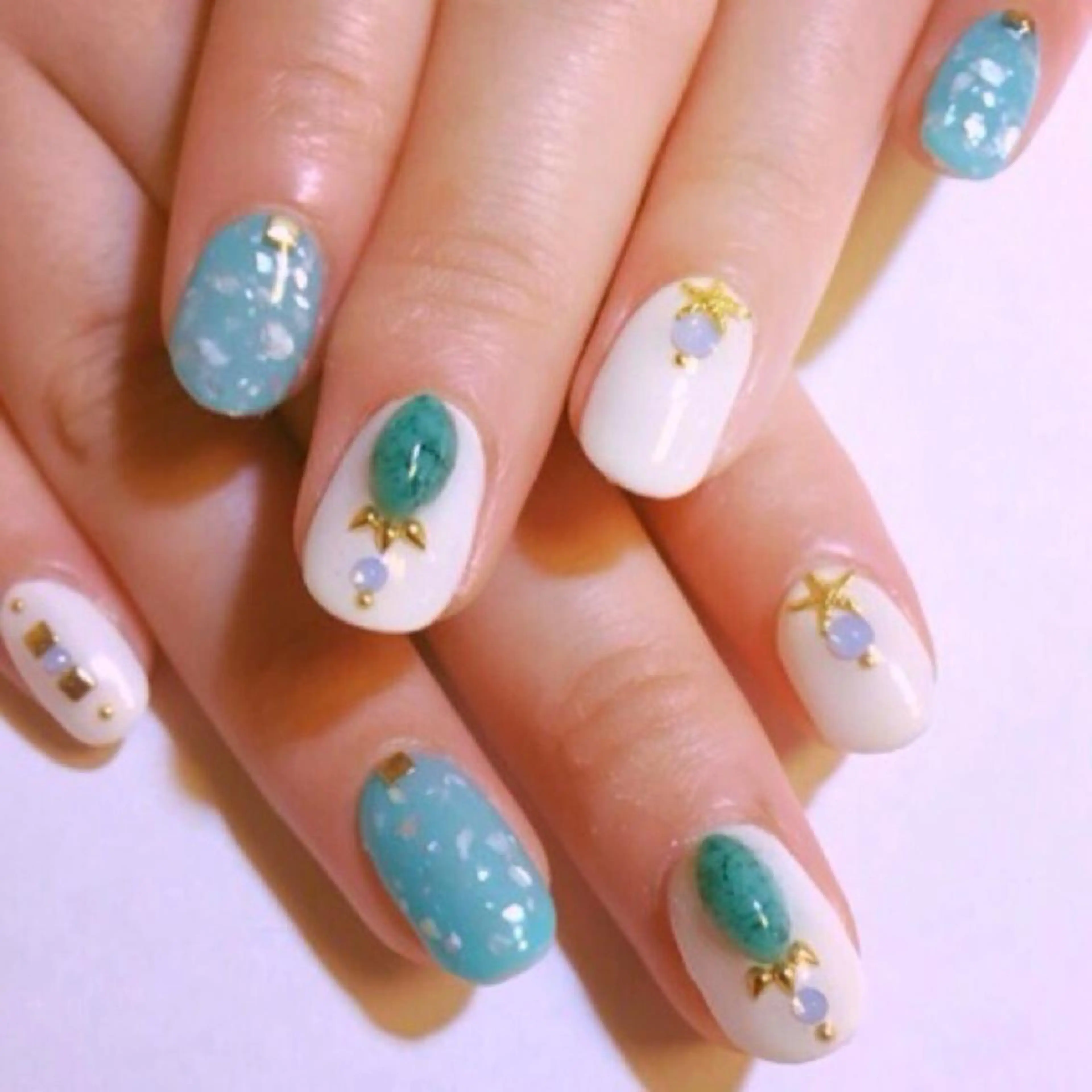 ネイル アートネイル 安藤 Charlotteのネイルデザイン